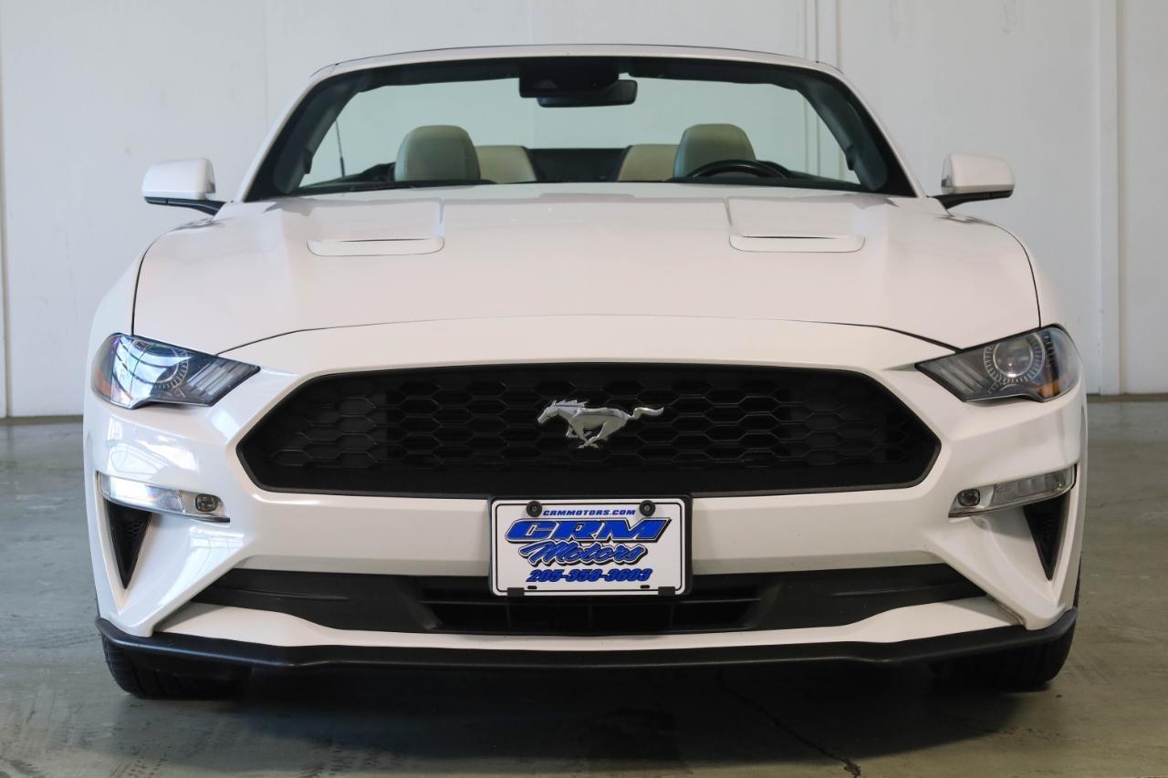 Ford Mustang EcoBoost Convertible 2021