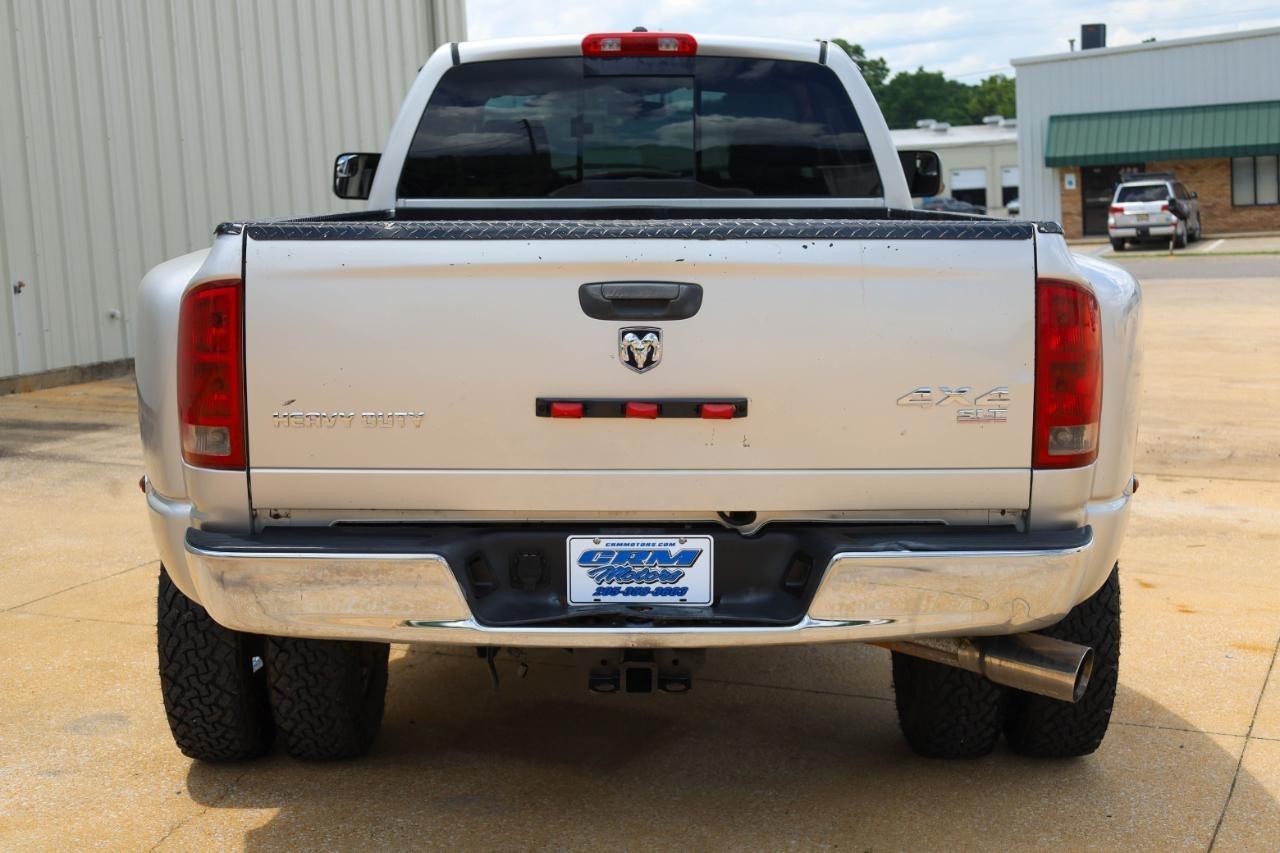 Dodge Ram 3500 4dr Quad Cab 160.5 DRW 4WD SLT 2006