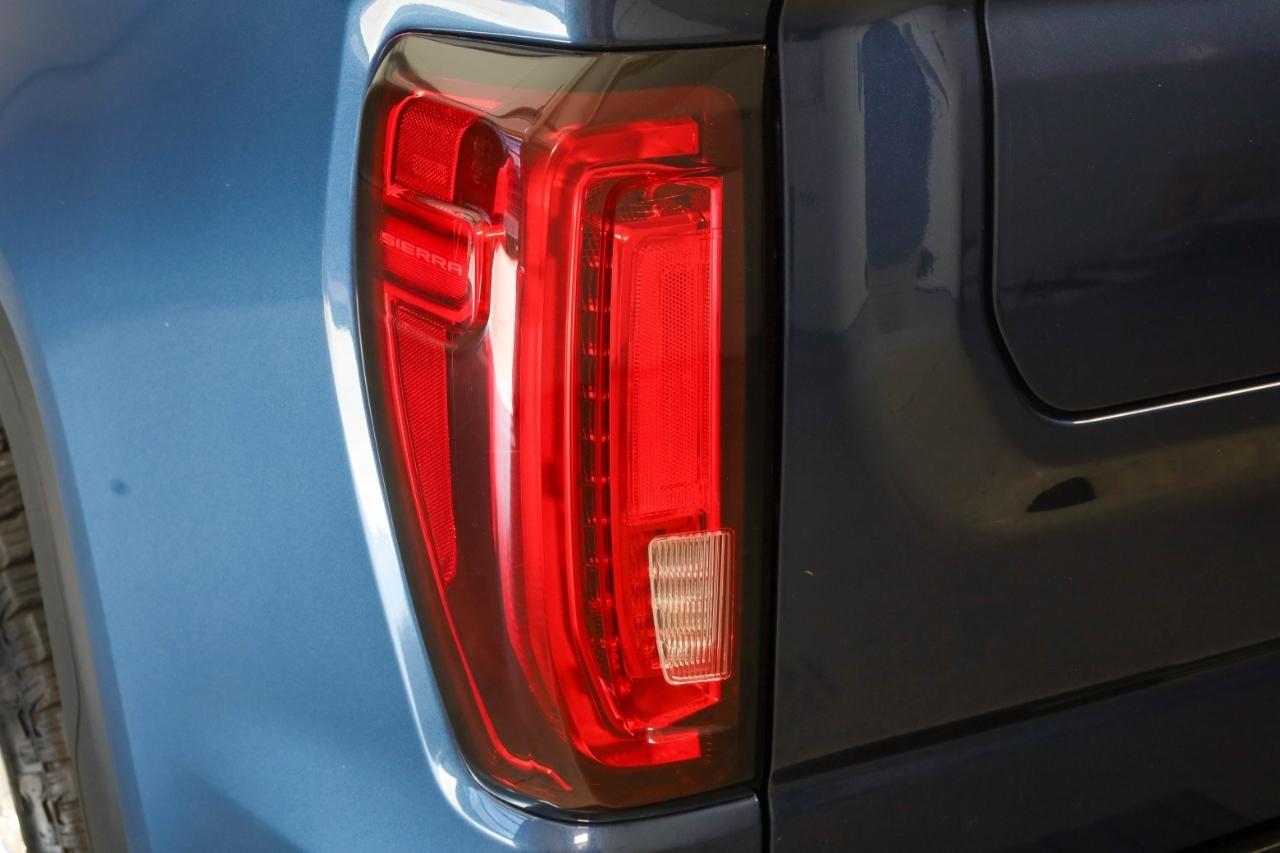 GMC Sierra 1500 4WD Crew Cab 147" SLT 2020