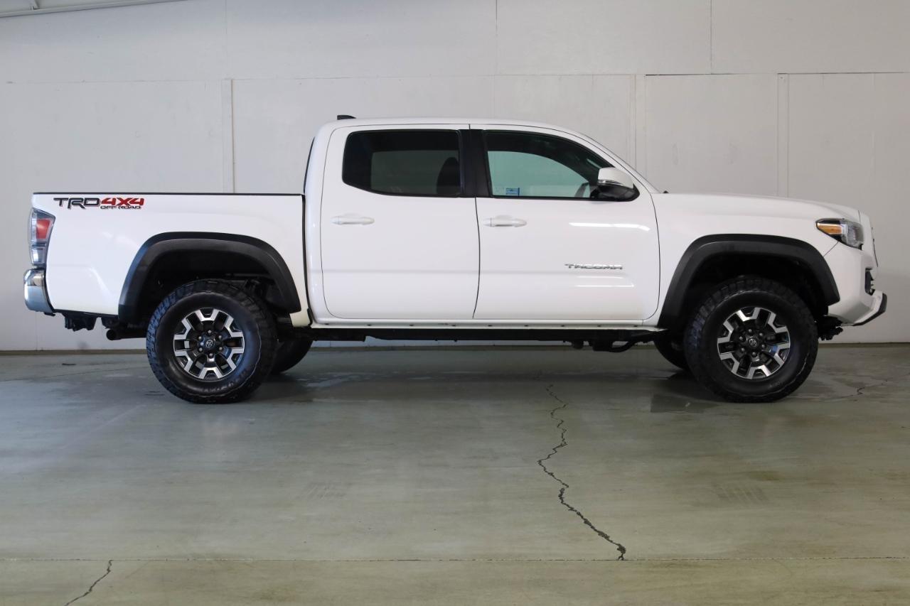 Toyota Tacoma 4WD TRD Off Road Double Cab 5' Bed V6 MT (Natl) 2021