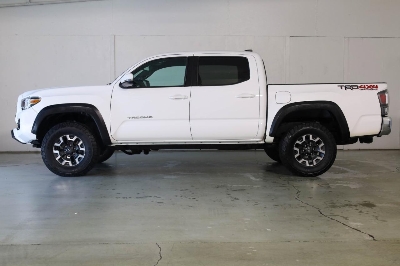 Toyota Tacoma 4WD TRD Off Road Double Cab 5' Bed V6 MT (Natl) 2021