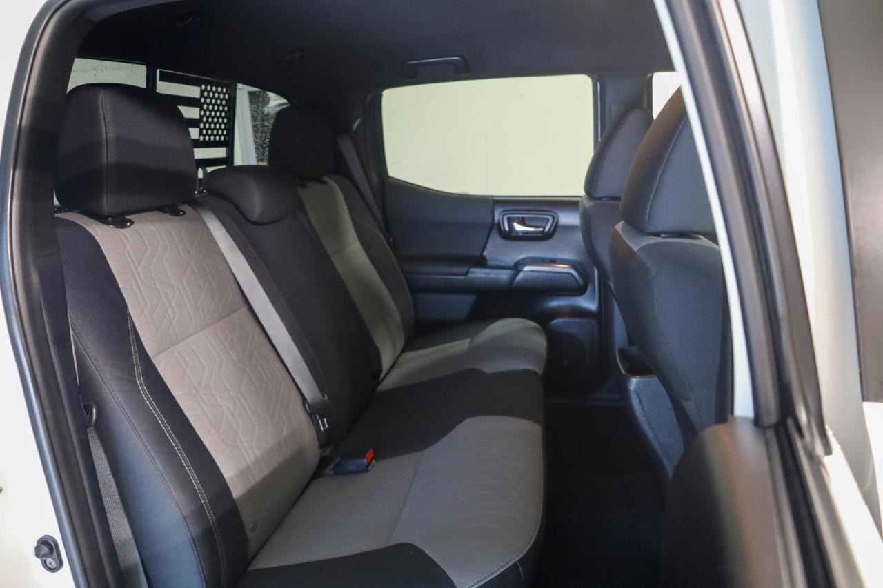 Toyota Tacoma 4WD TRD Off Road Double Cab 5' Bed V6 MT (Natl) 2021