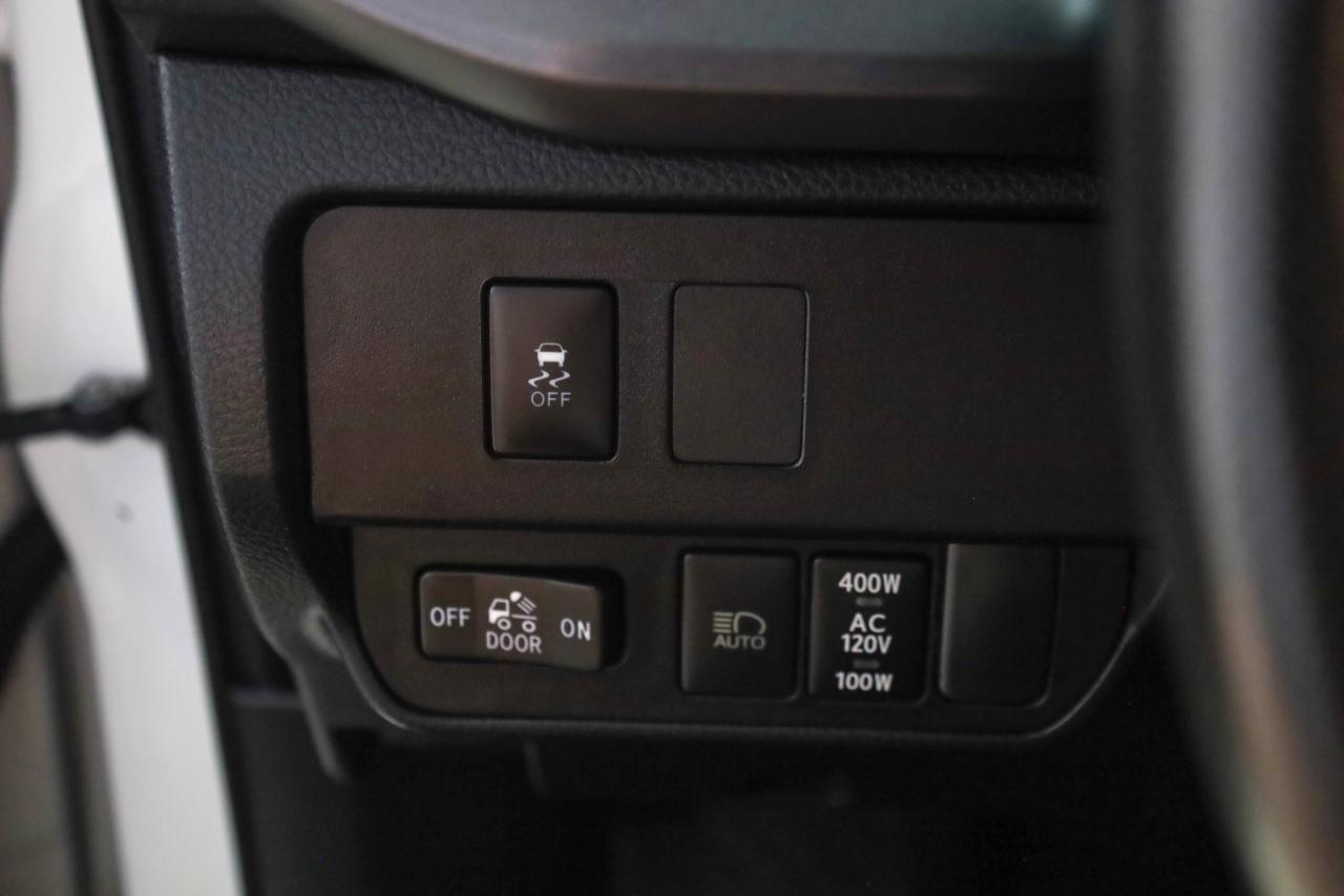 Toyota Tacoma 4WD TRD Off Road Double Cab 5' Bed V6 MT (Natl) 2021