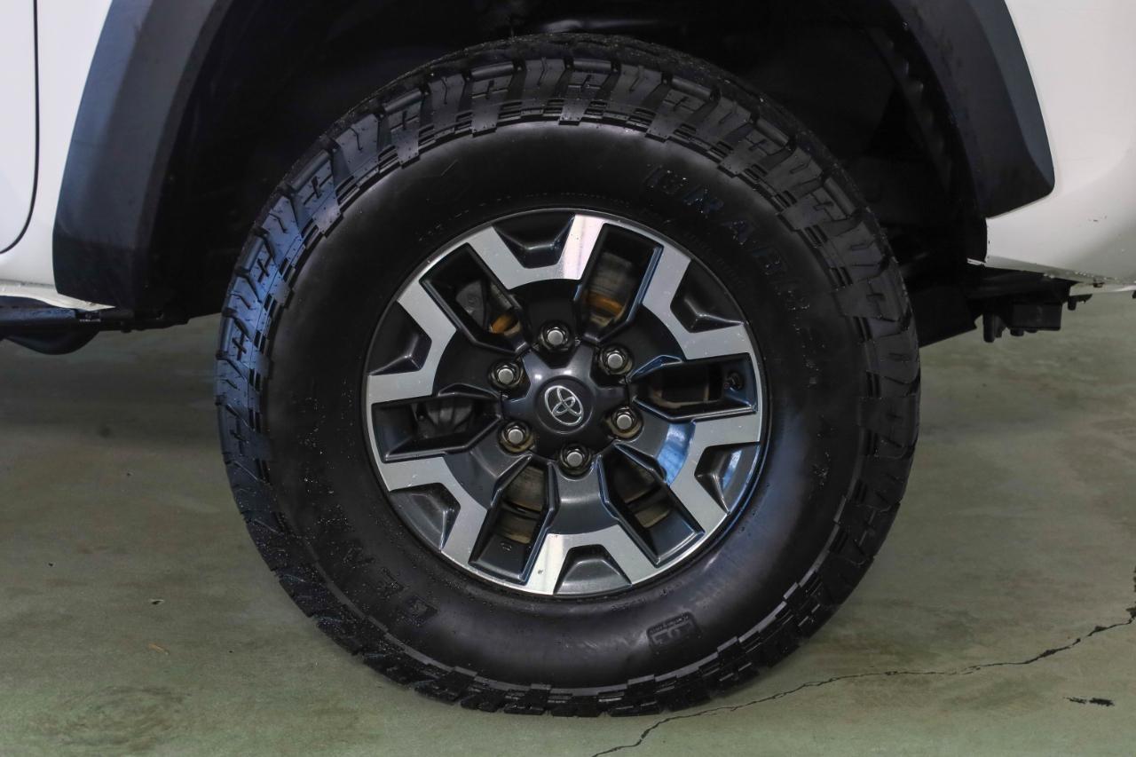 Toyota Tacoma 4WD TRD Off Road Double Cab 5' Bed V6 MT (Natl) 2021