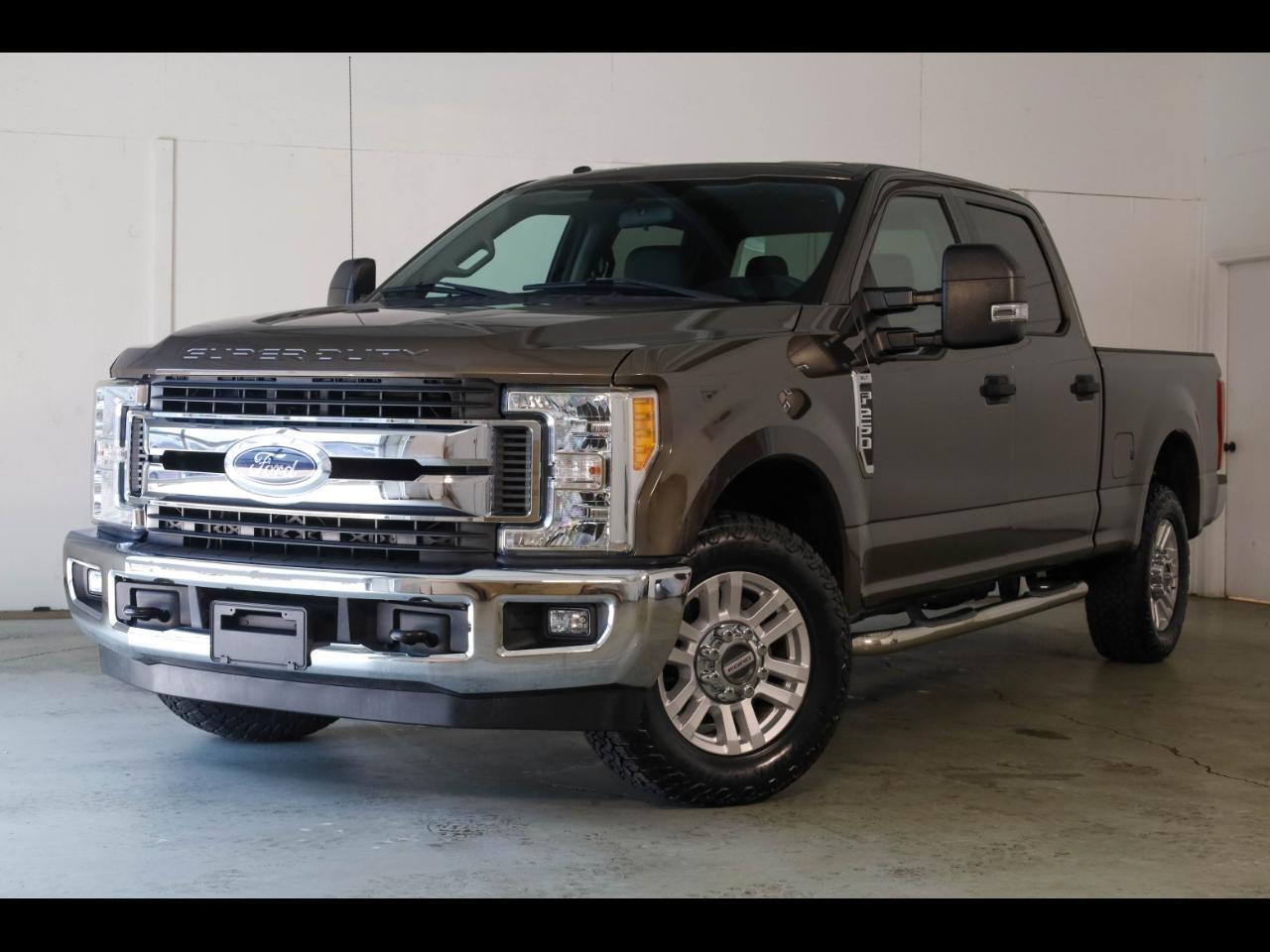 2017 Ford Super Duty F-250 SRW XL 2WD Crew Cab 6.75' Box