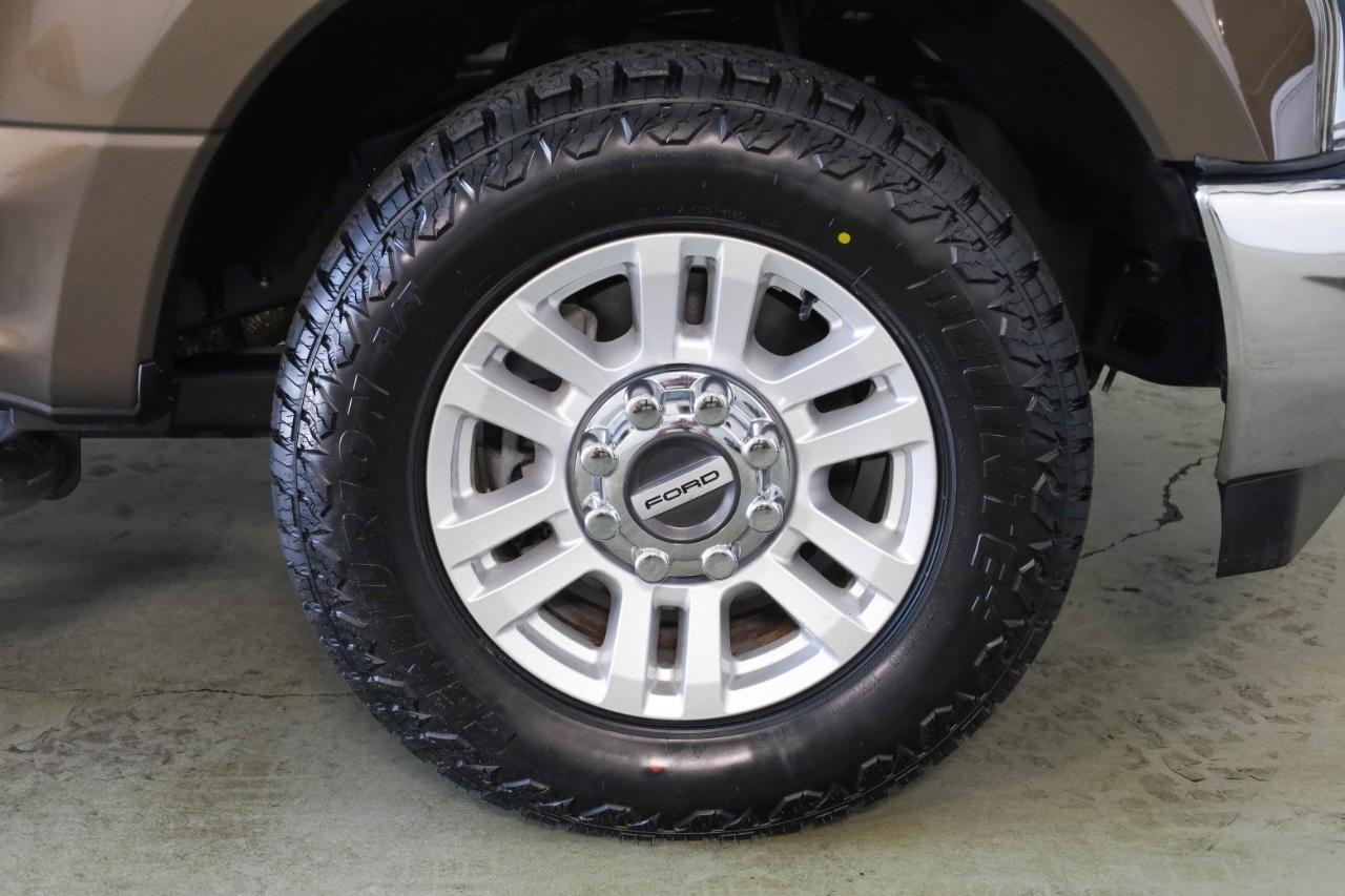Ford Super Duty F-250 SRW King Ranch 2WD Crew Cab 8' Box 2017