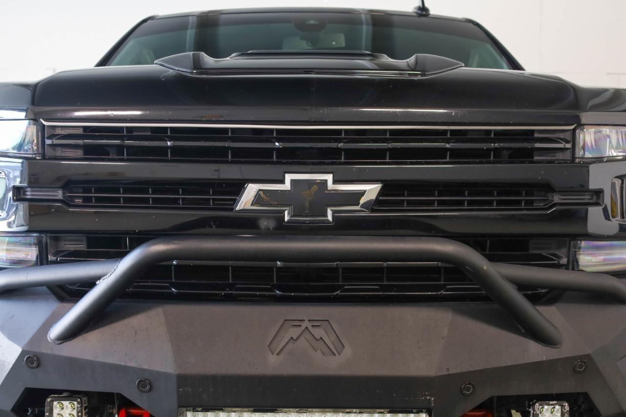 Chevrolet Silverado 1500 4WD Crew Cab 147" LTZ 2019