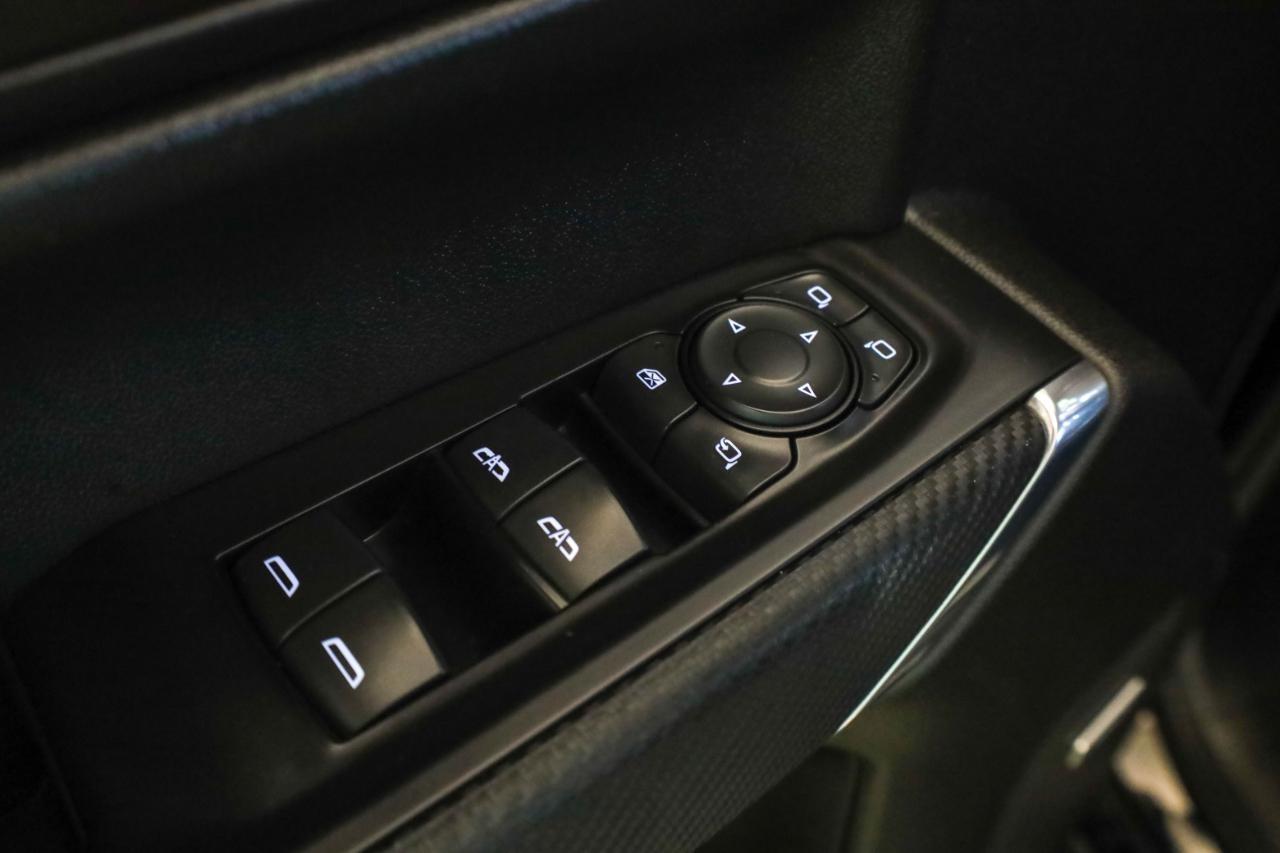 Chevrolet Silverado 1500 4WD Crew Cab 147" LTZ 2019