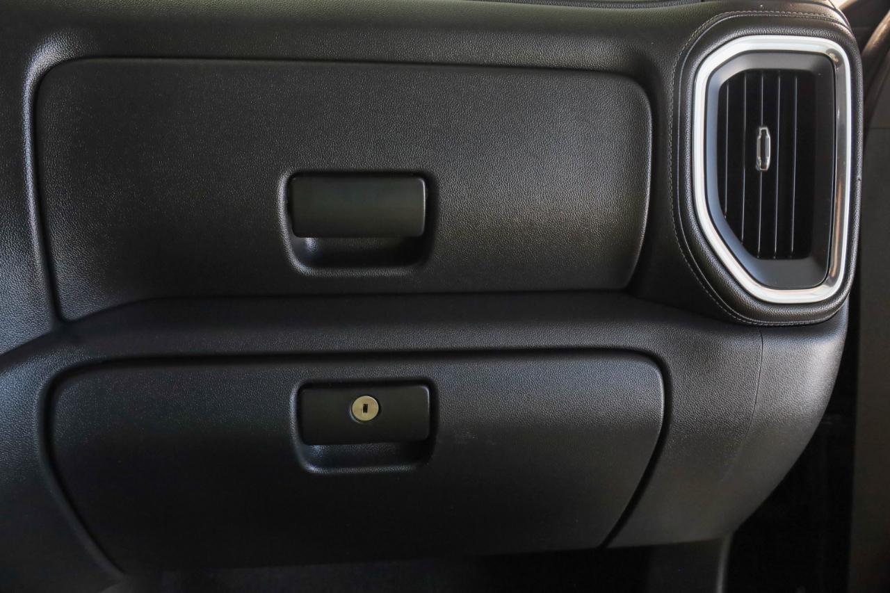 Chevrolet Silverado 1500 4WD Crew Cab 147" LTZ 2019