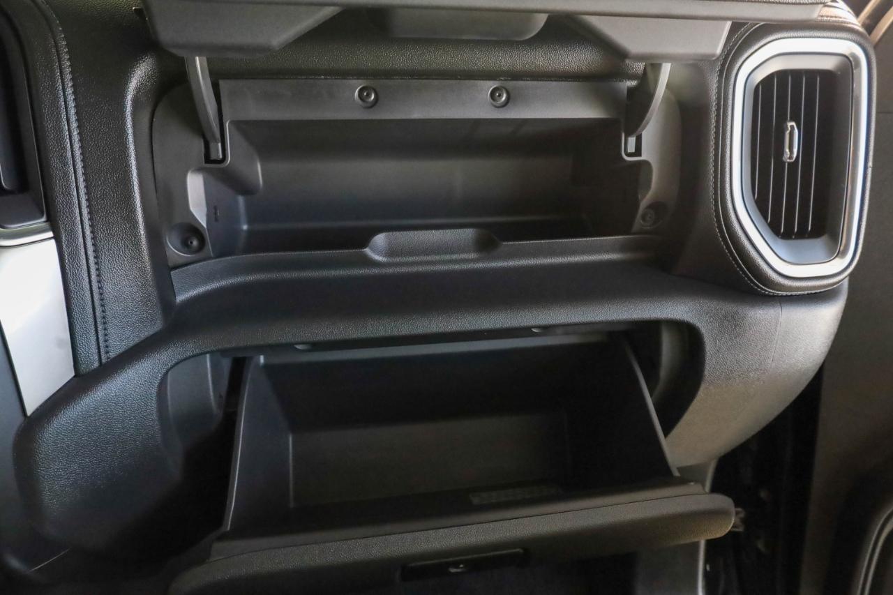 Chevrolet Silverado 1500 4WD Crew Cab 147" LTZ 2019
