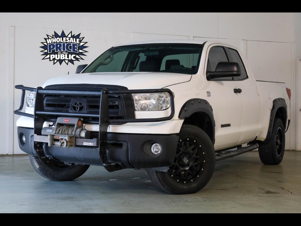 Toyota Tundra 4WD Truck Dbl 4.6L V8 6-Spd AT (Natl) 2010