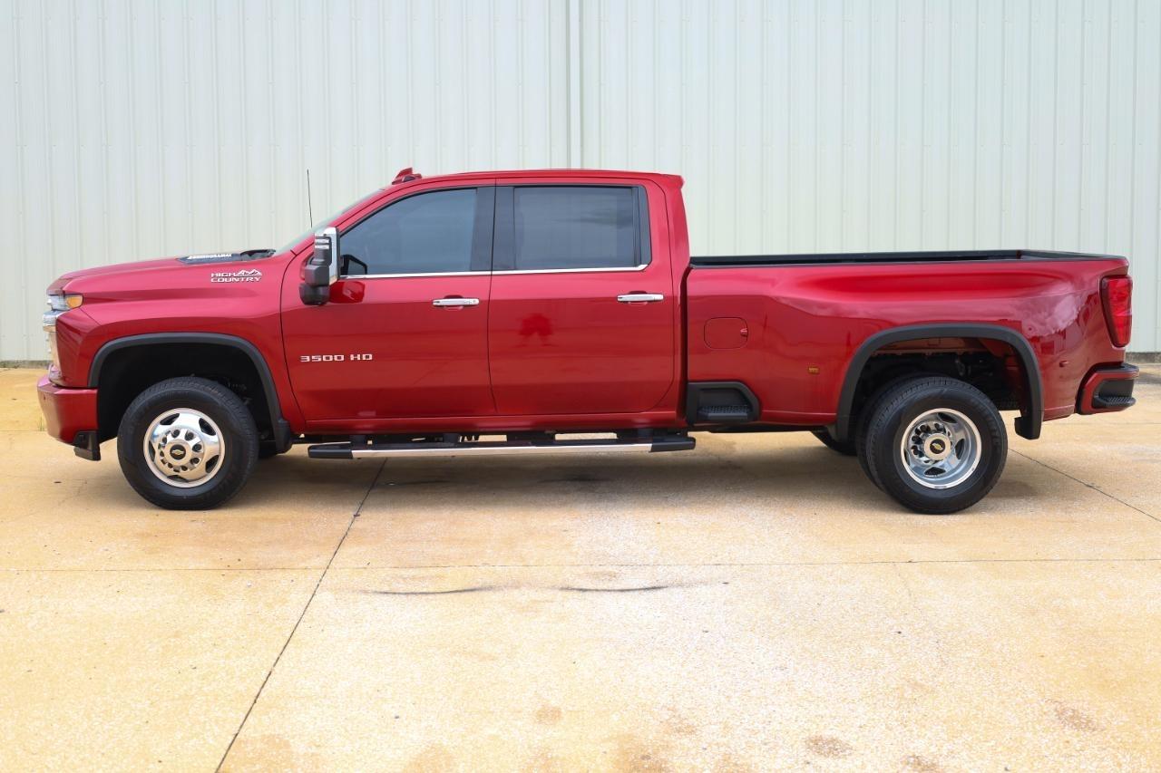 Chevrolet Silverado 3500HD 4WD Crew Cab 172" High Country 2021