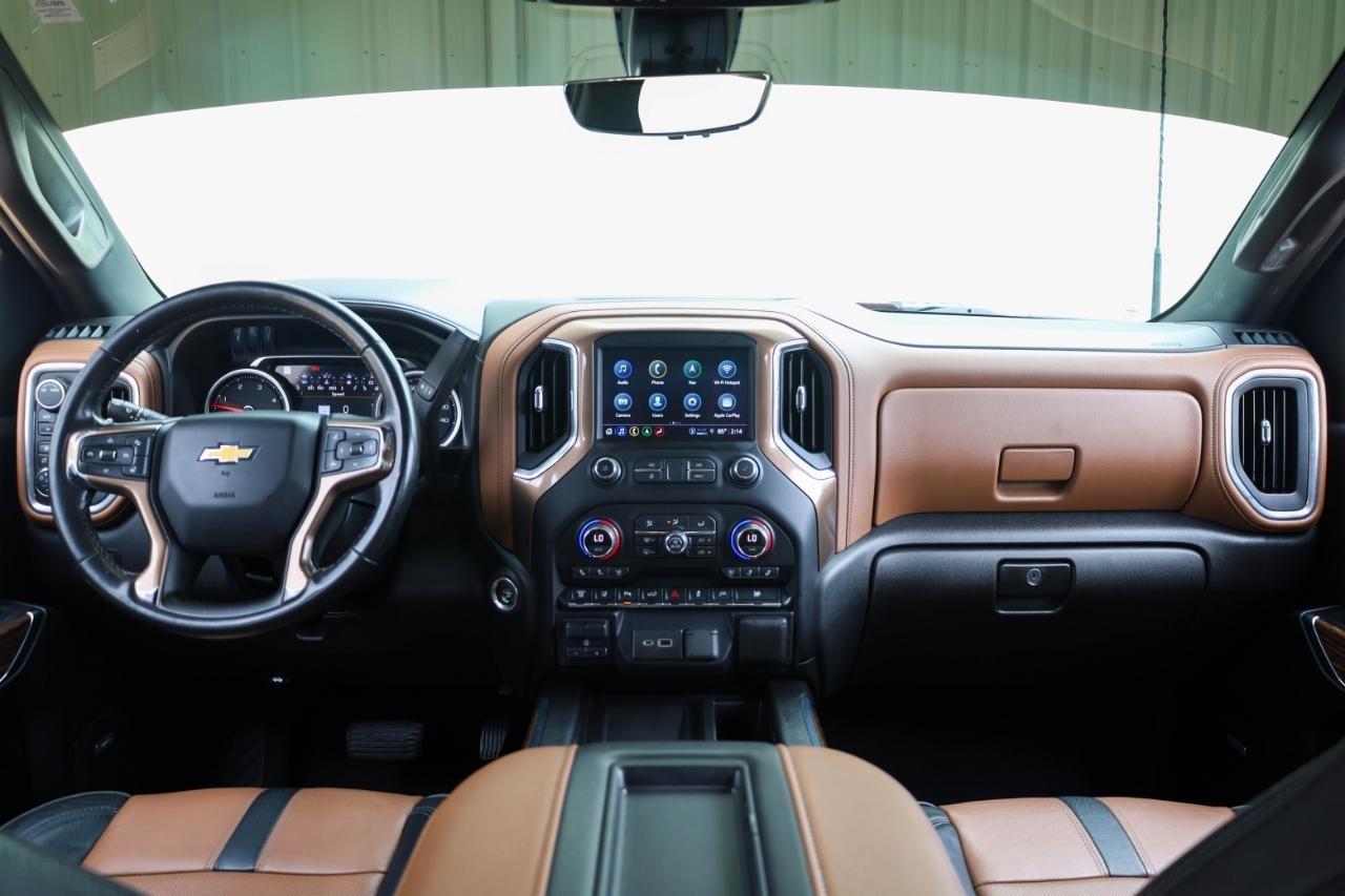 Chevrolet Silverado 3500HD 4WD Crew Cab 172" High Country 2021