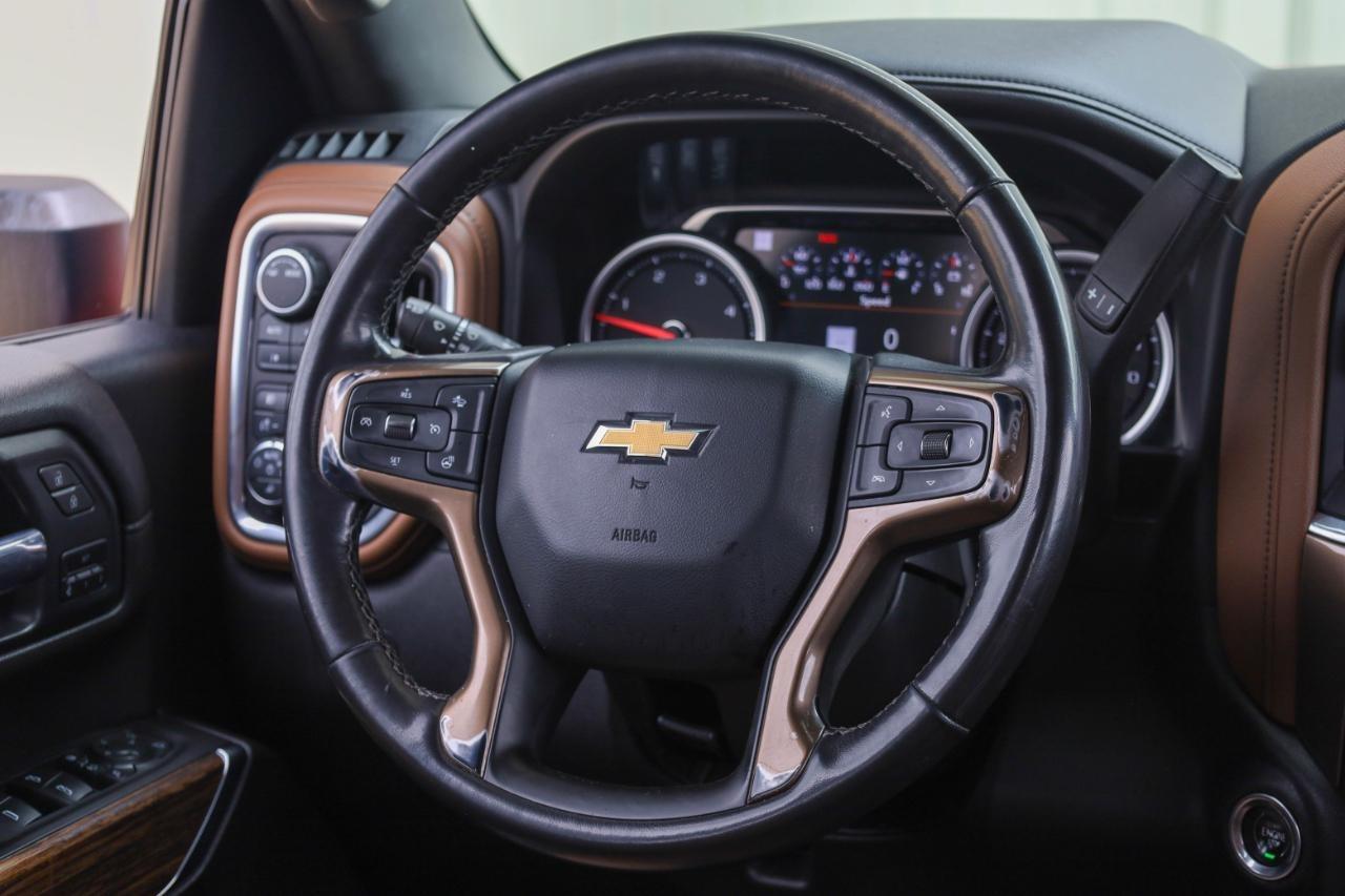 Chevrolet Silverado 3500HD 4WD Crew Cab 172" High Country 2021