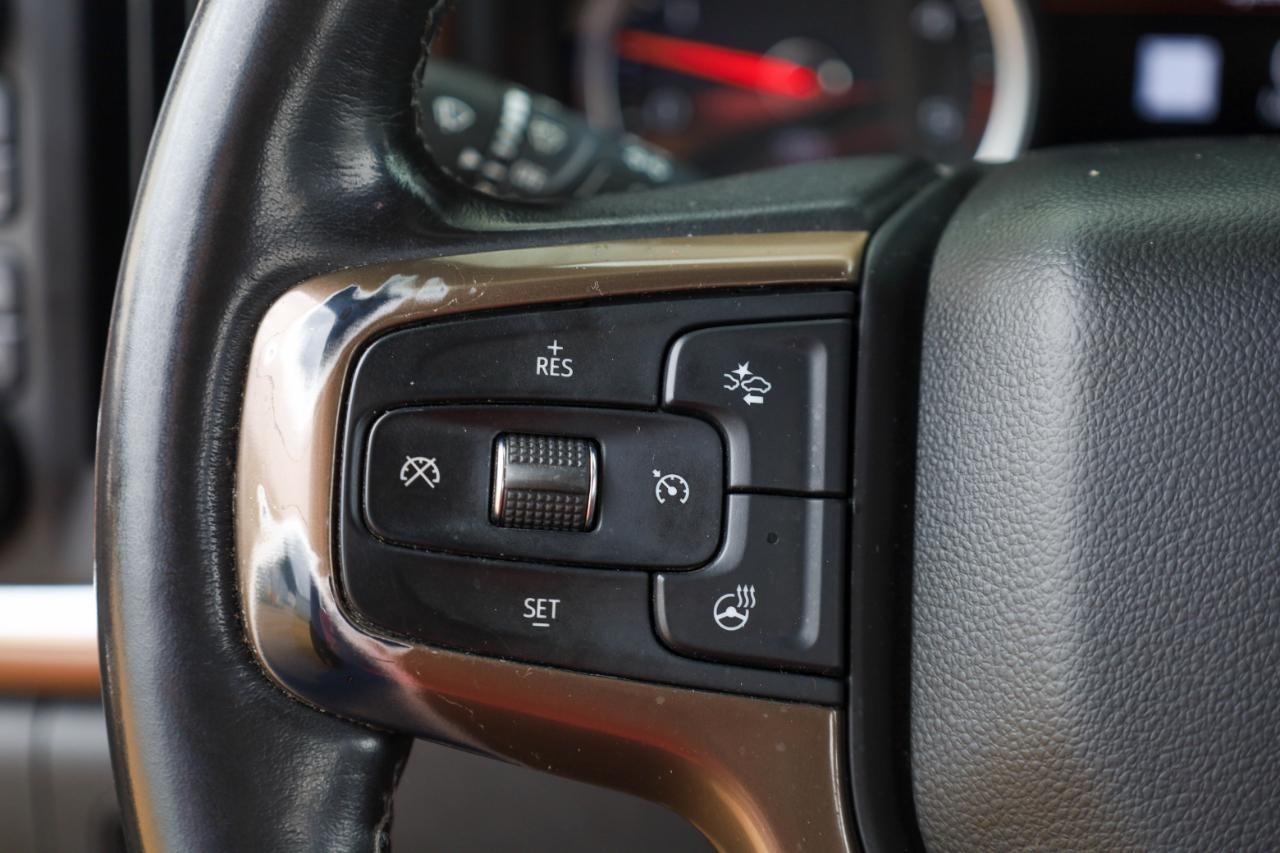 Chevrolet Silverado 3500HD 4WD Crew Cab 172" High Country 2021