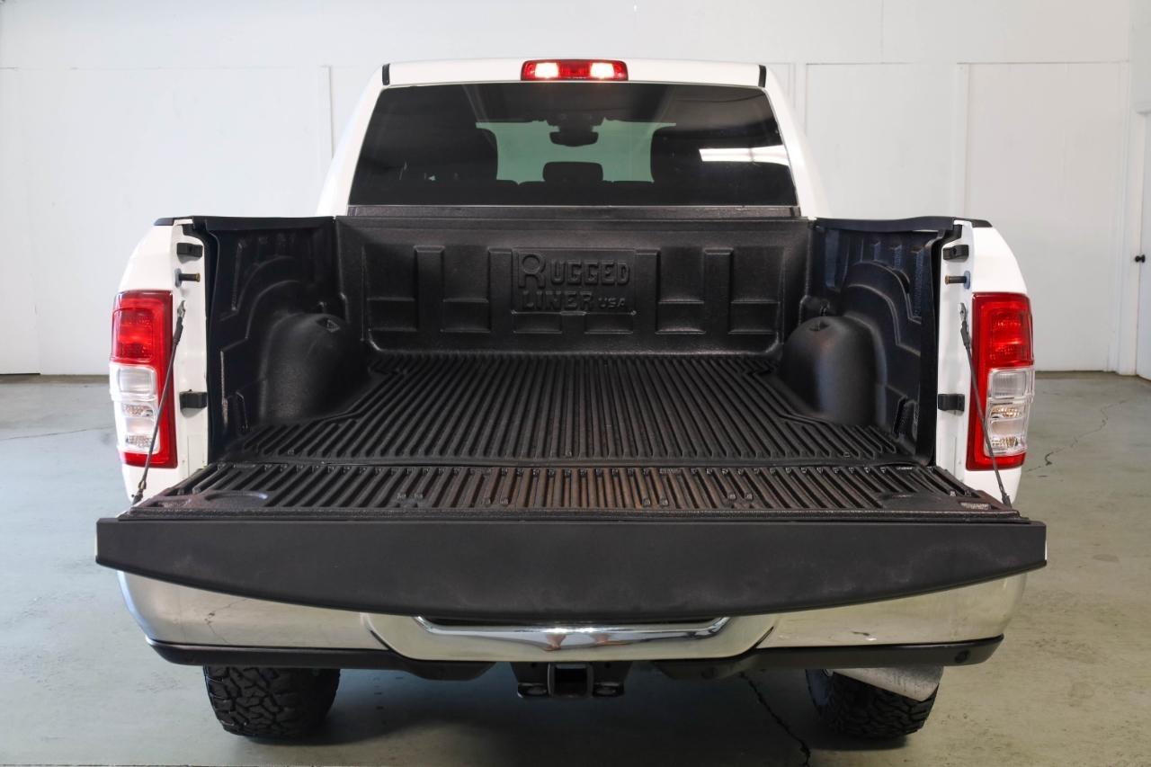 RAM 2500 Big Horn 4x4 Crew Cab 6'4" Box 2024
