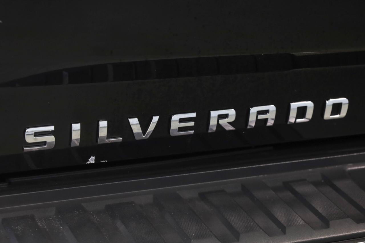 Chevrolet Silverado 1500 4WD Crew Cab 143.5" LTZ w/2LZ 2017