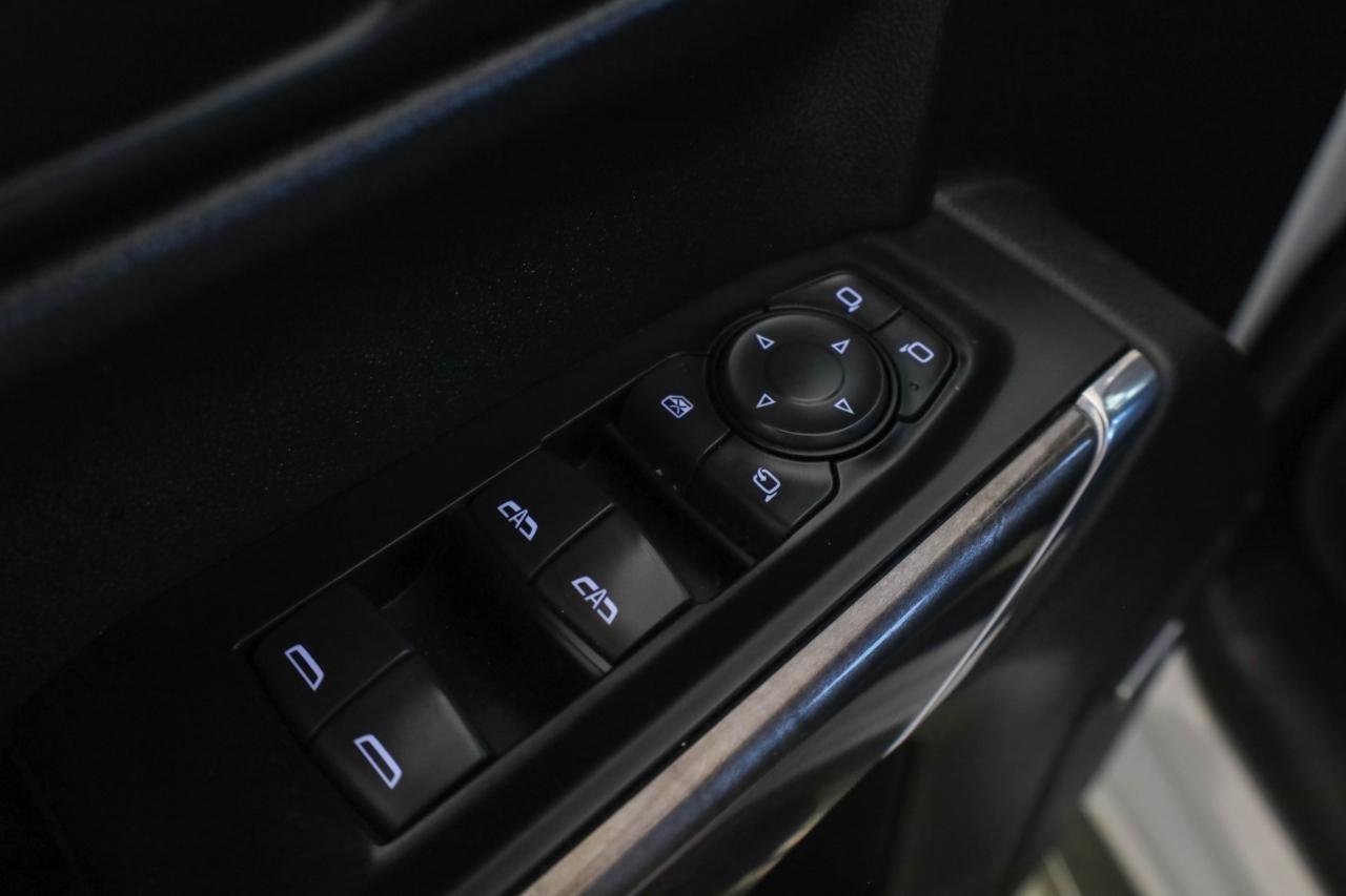 Chevrolet Silverado 1500 4WD Crew Cab 147" LTZ 2019