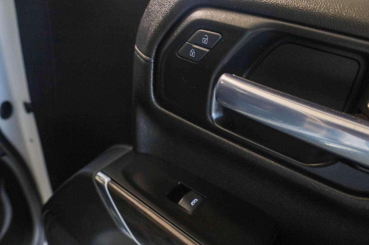 Chevrolet Silverado 1500 4WD Crew Cab 147" LTZ 2019
