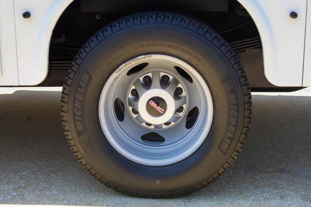 GMC Sierra 3500HD CC 4WD Crew Cab 171.5" WB, 59.06" CA 2019