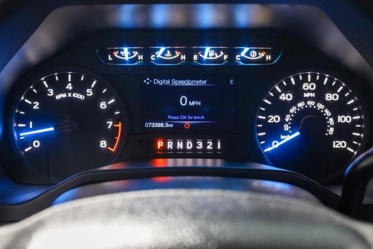 Ford F-150 XLT 2WD Reg Cab 8' Box 2017