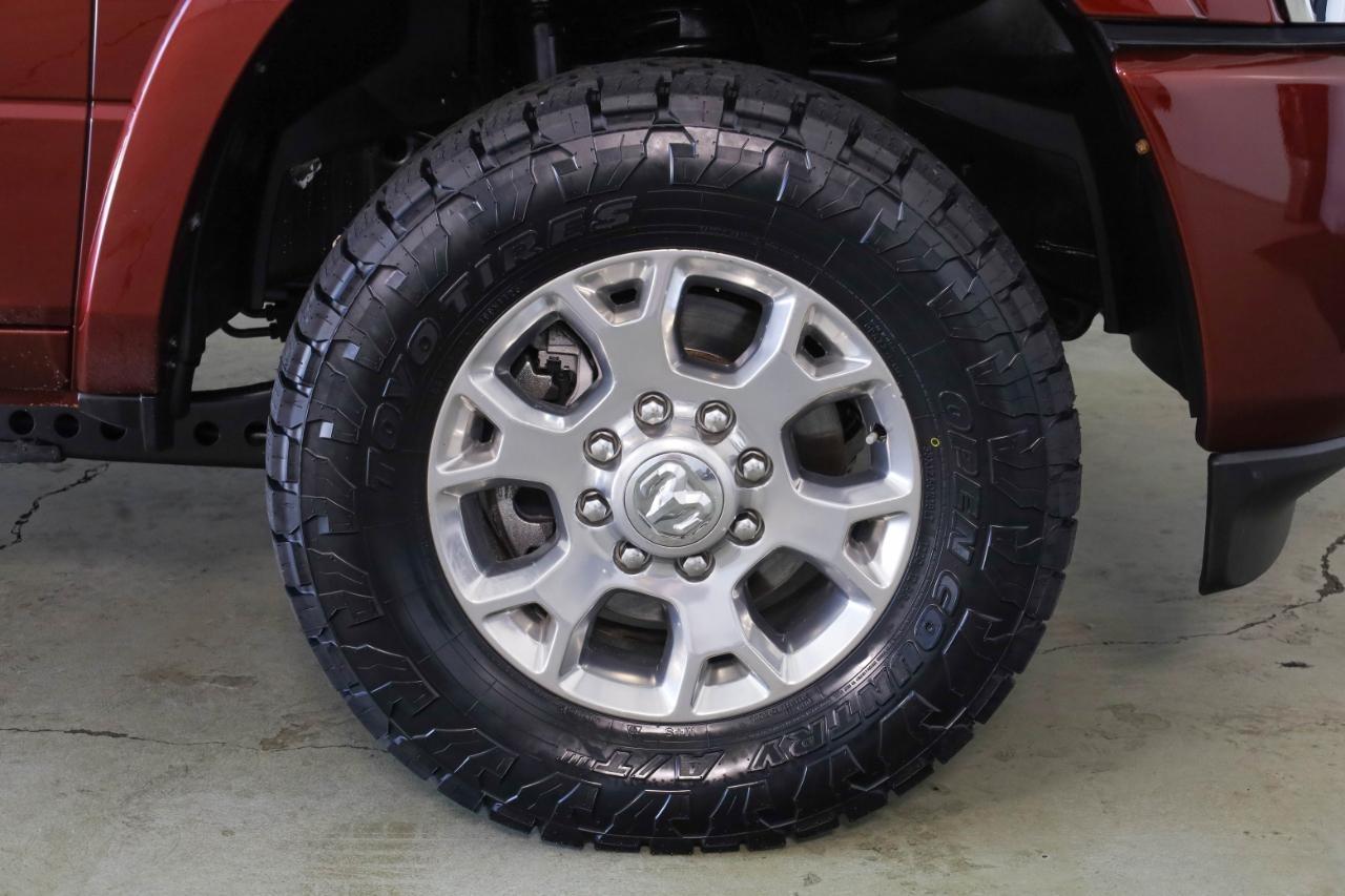 RAM 2500 Laramie 4x4 Crew Cab 6'4" Box 2021