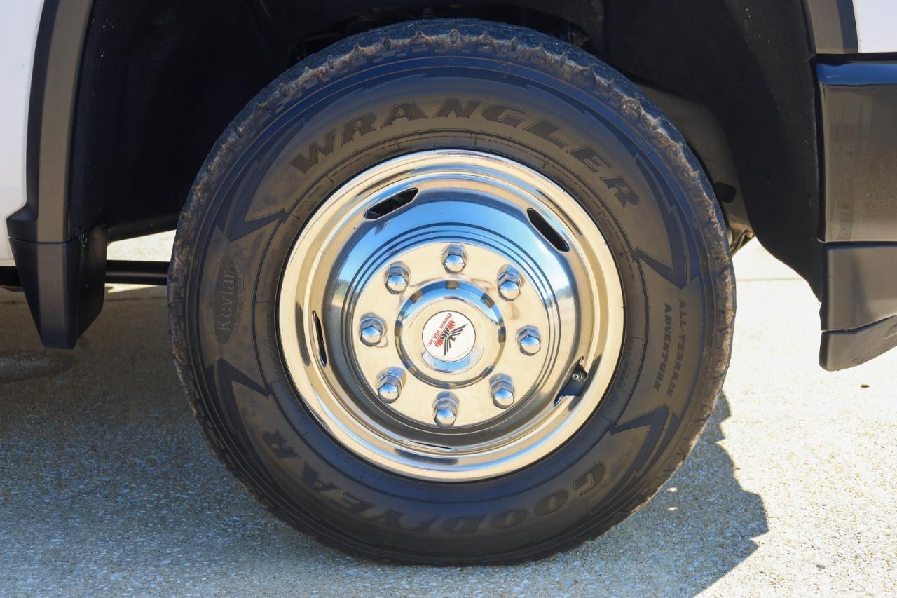 Chevrolet Silverado 3500HD CC 4WD Crew Cab 177" WB, 60" CA Work Truck 2022