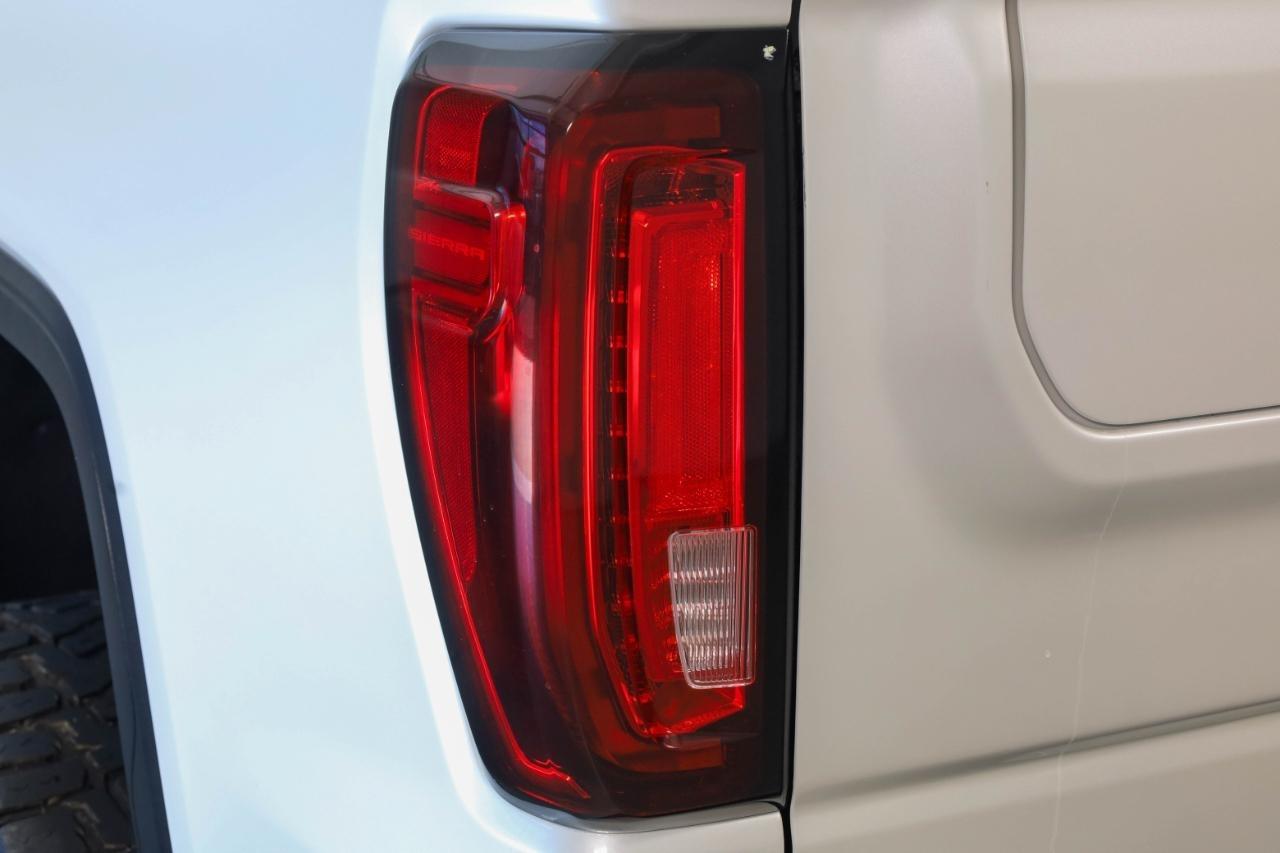 GMC Sierra 1500 4WD Crew Cab 147" SLT 2020