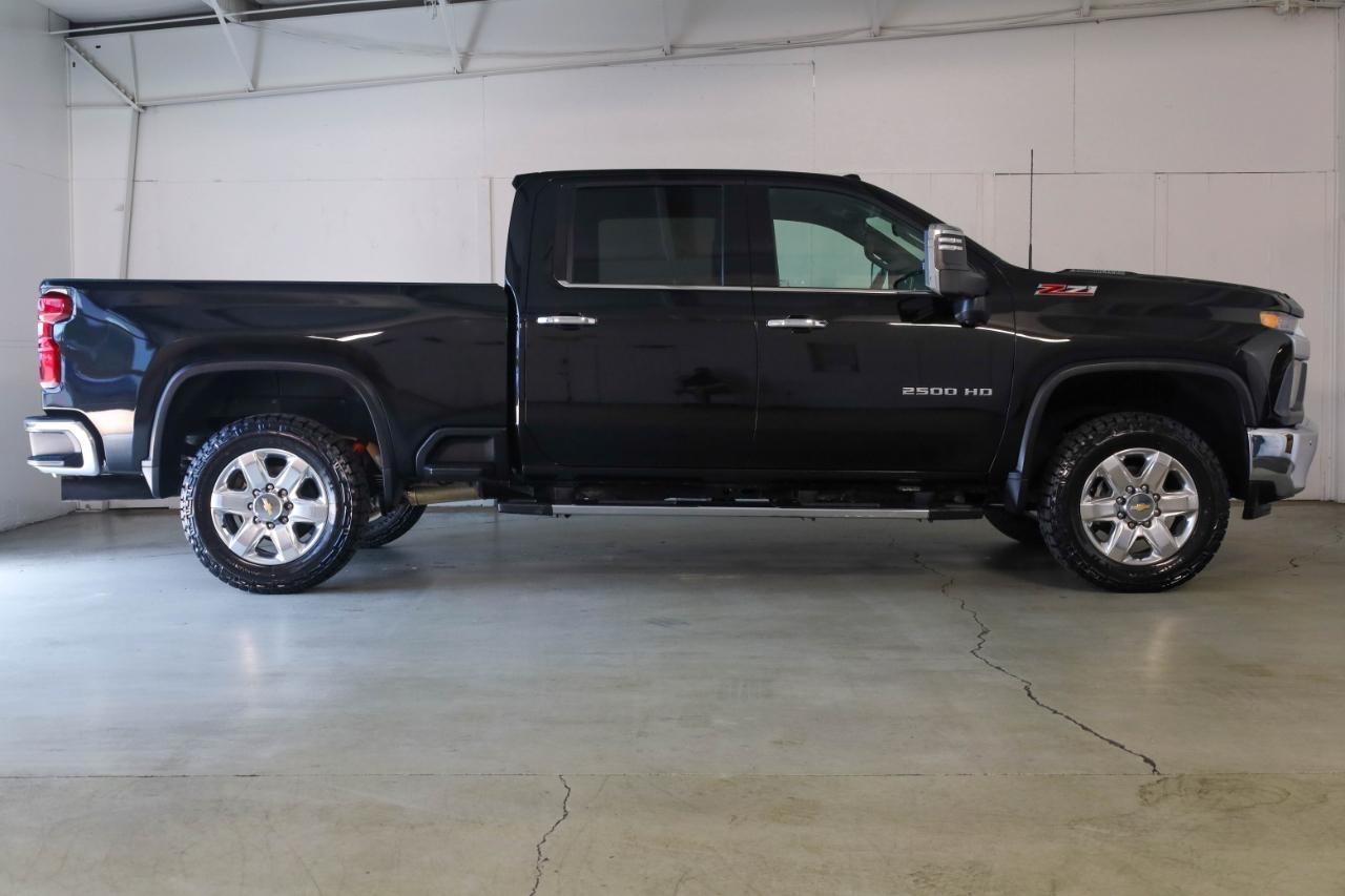 Chevrolet Silverado 2500HD 4WD Crew Cab 159" LTZ 2022