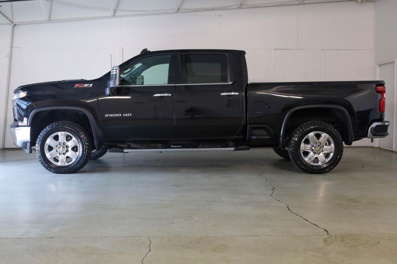 Chevrolet Silverado 2500HD 4WD Crew Cab 159" LTZ 2022