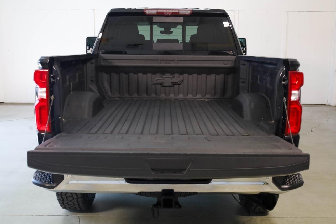 Chevrolet Silverado 2500HD 4WD Crew Cab 159" LTZ 2022