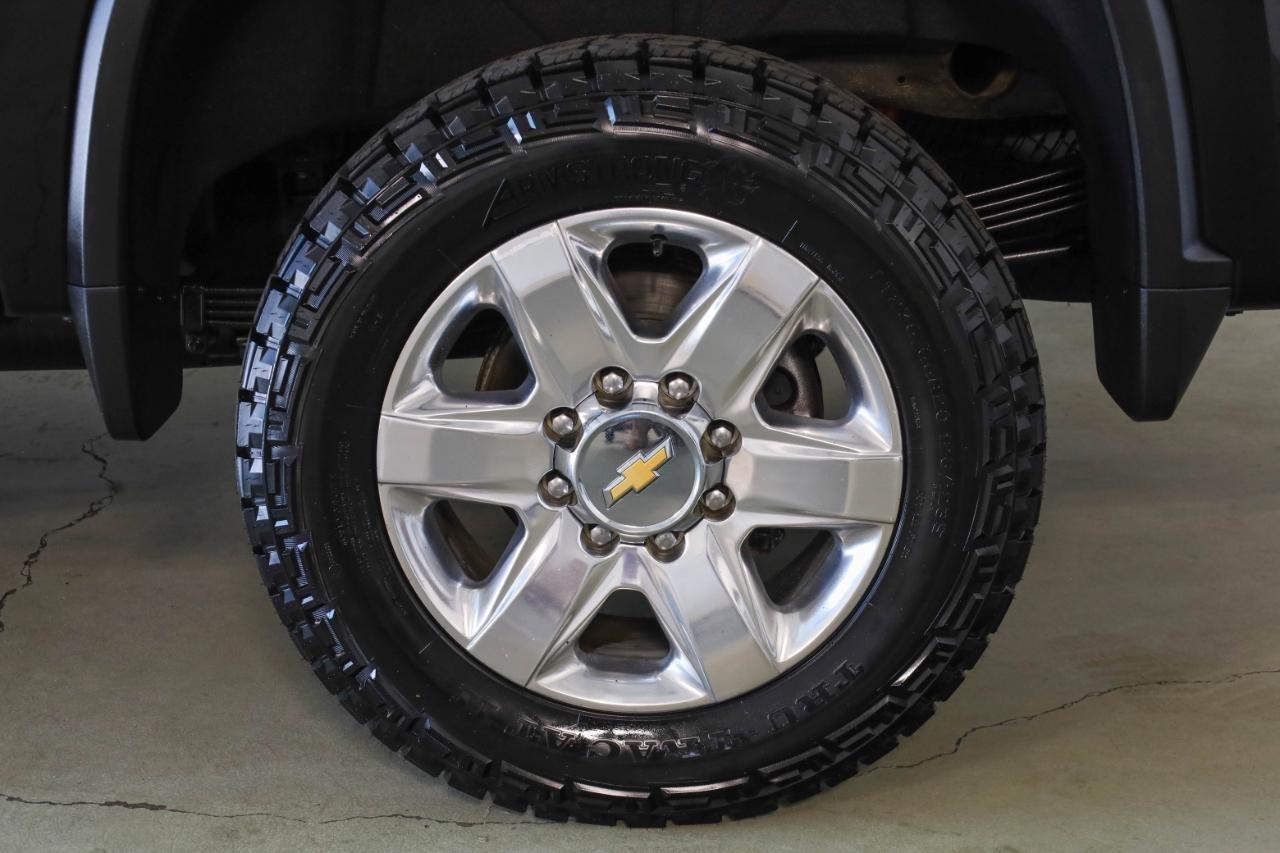 Chevrolet Silverado 2500HD 4WD Crew Cab 159" LTZ 2022