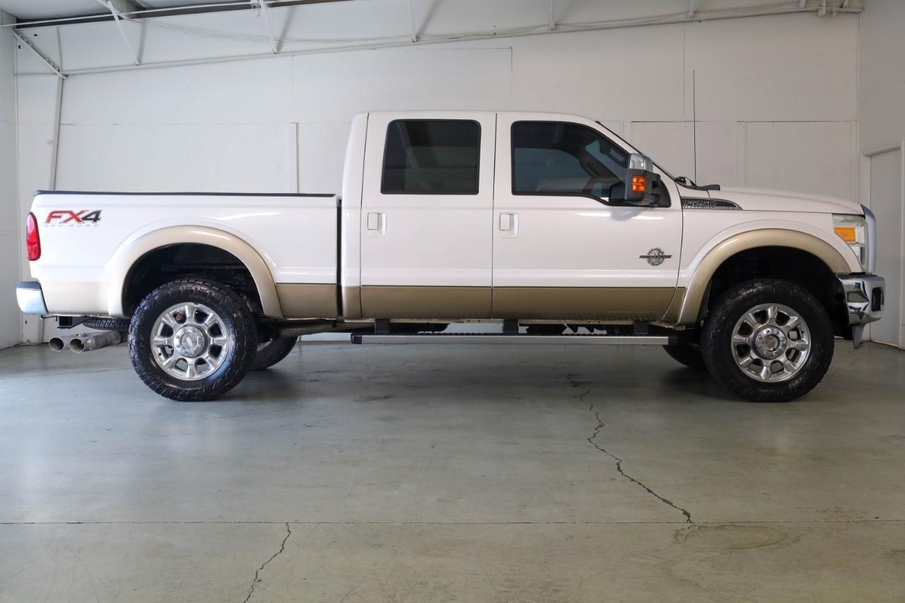 Ford Super Duty F-250 SRW 4WD Crew Cab 156" King Ranch 2012