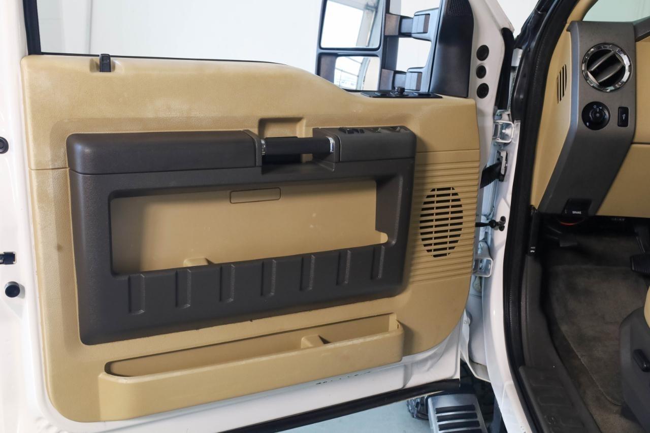 Ford Super Duty F-250 SRW 4WD Crew Cab 156" King Ranch 2012