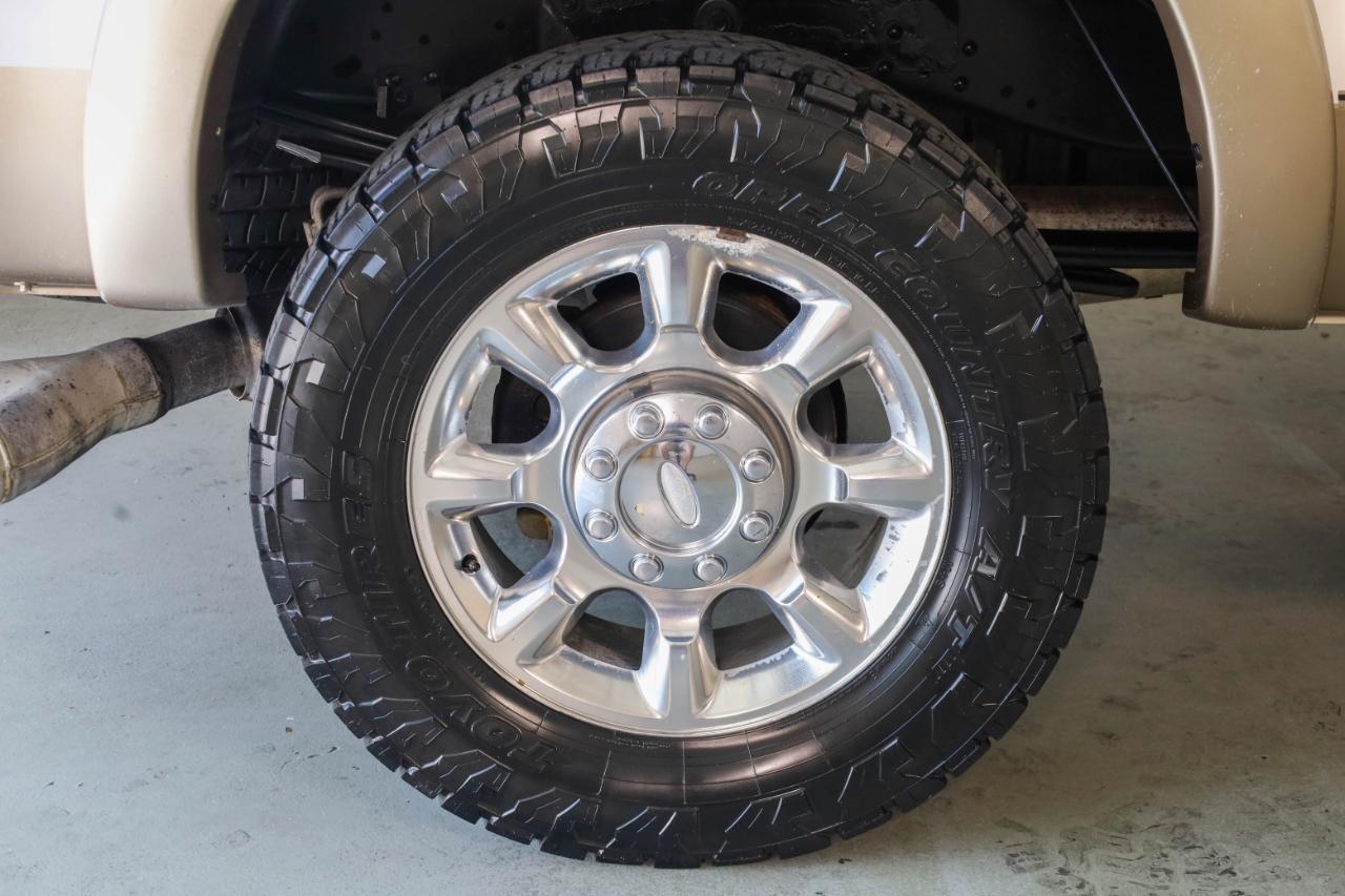 Ford Super Duty F-250 SRW 4WD Crew Cab 156" King Ranch 2012