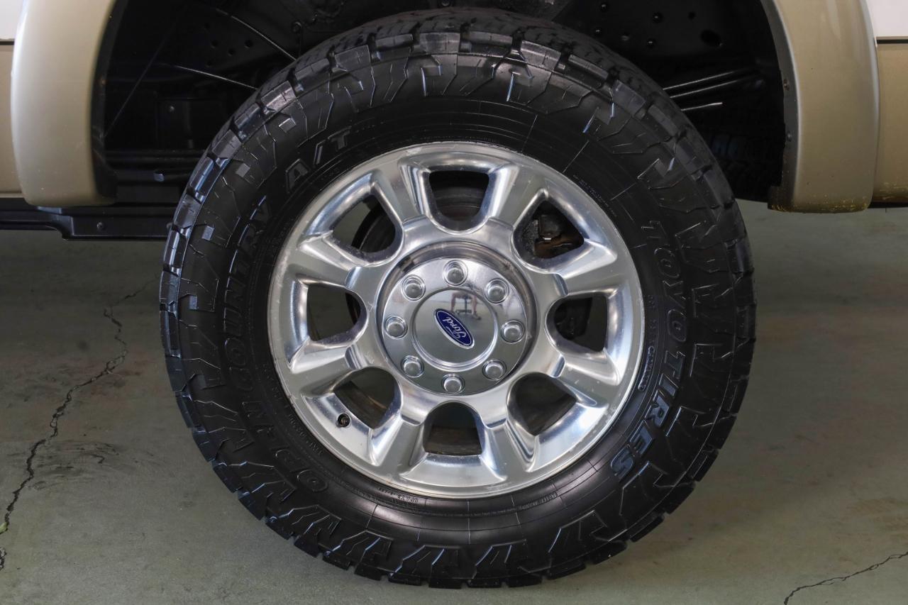 Ford Super Duty F-250 SRW 4WD Crew Cab 156" King Ranch 2012
