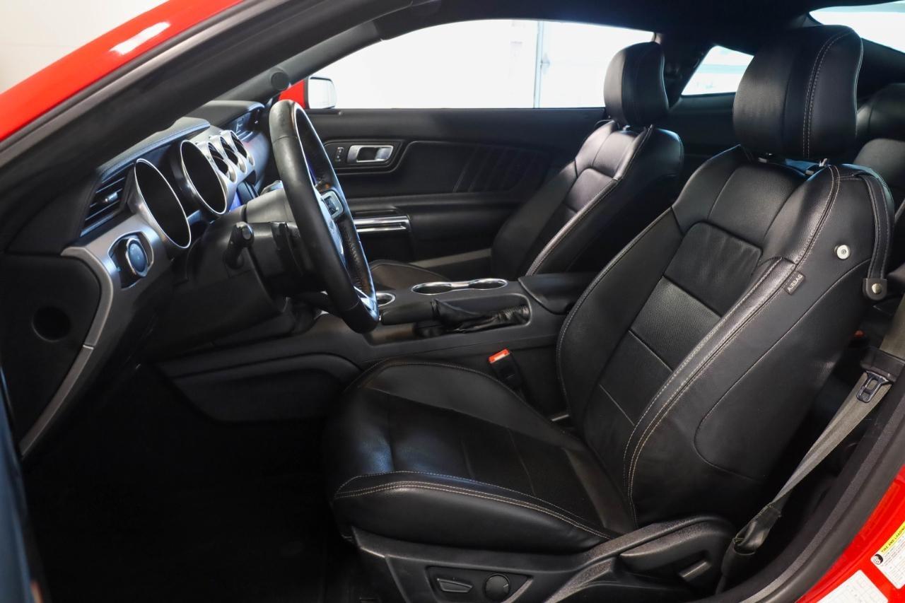 Ford Mustang EcoBoost Fastback 2021