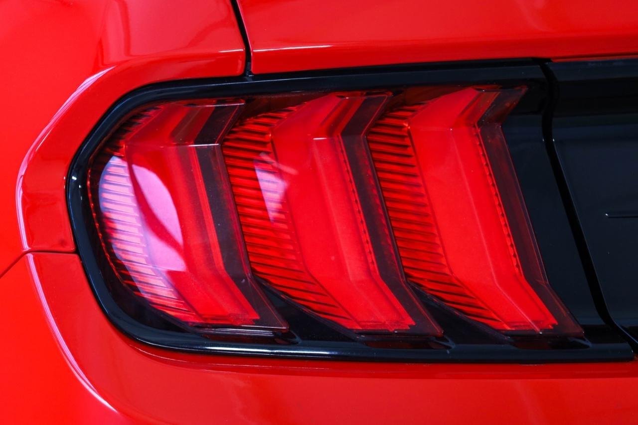 Ford Mustang EcoBoost Fastback 2021