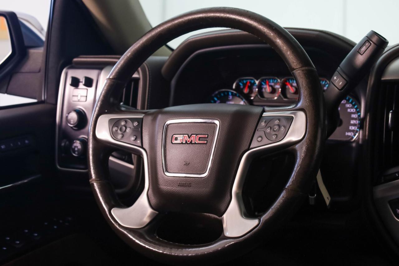 GMC Sierra 1500 4WD Crew Cab 143.5" SLT 2018