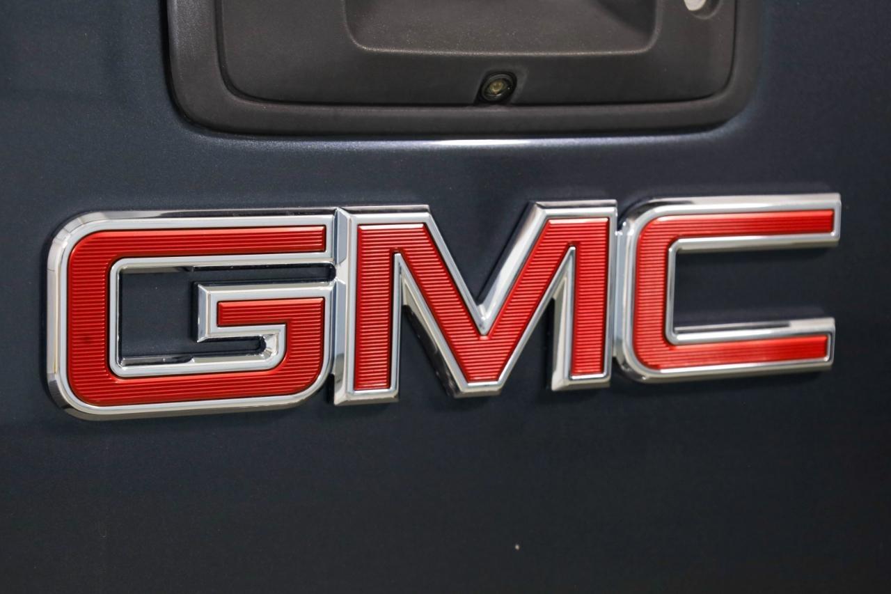 GMC Sierra 1500 4WD Crew Cab 143.5" SLT 2018