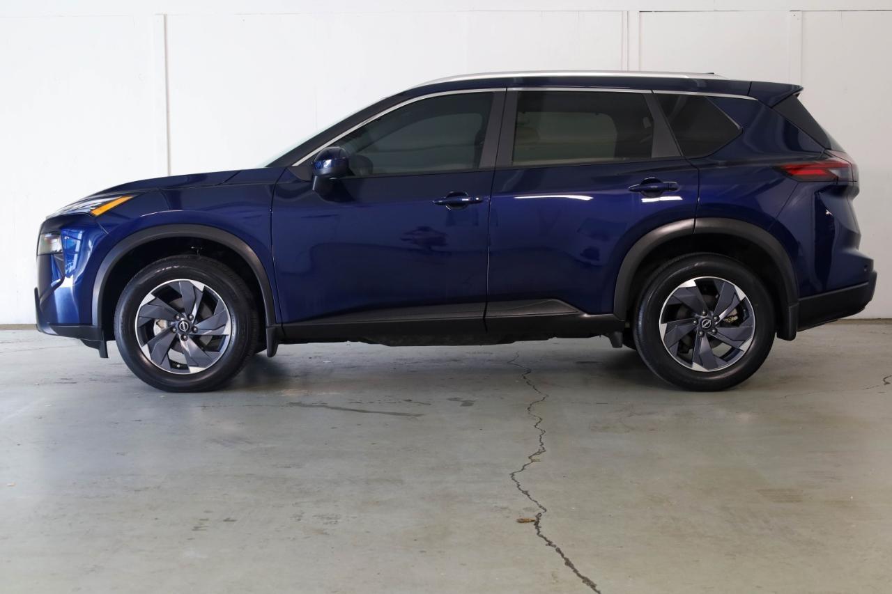 Nissan Rogue FWD SV 2024