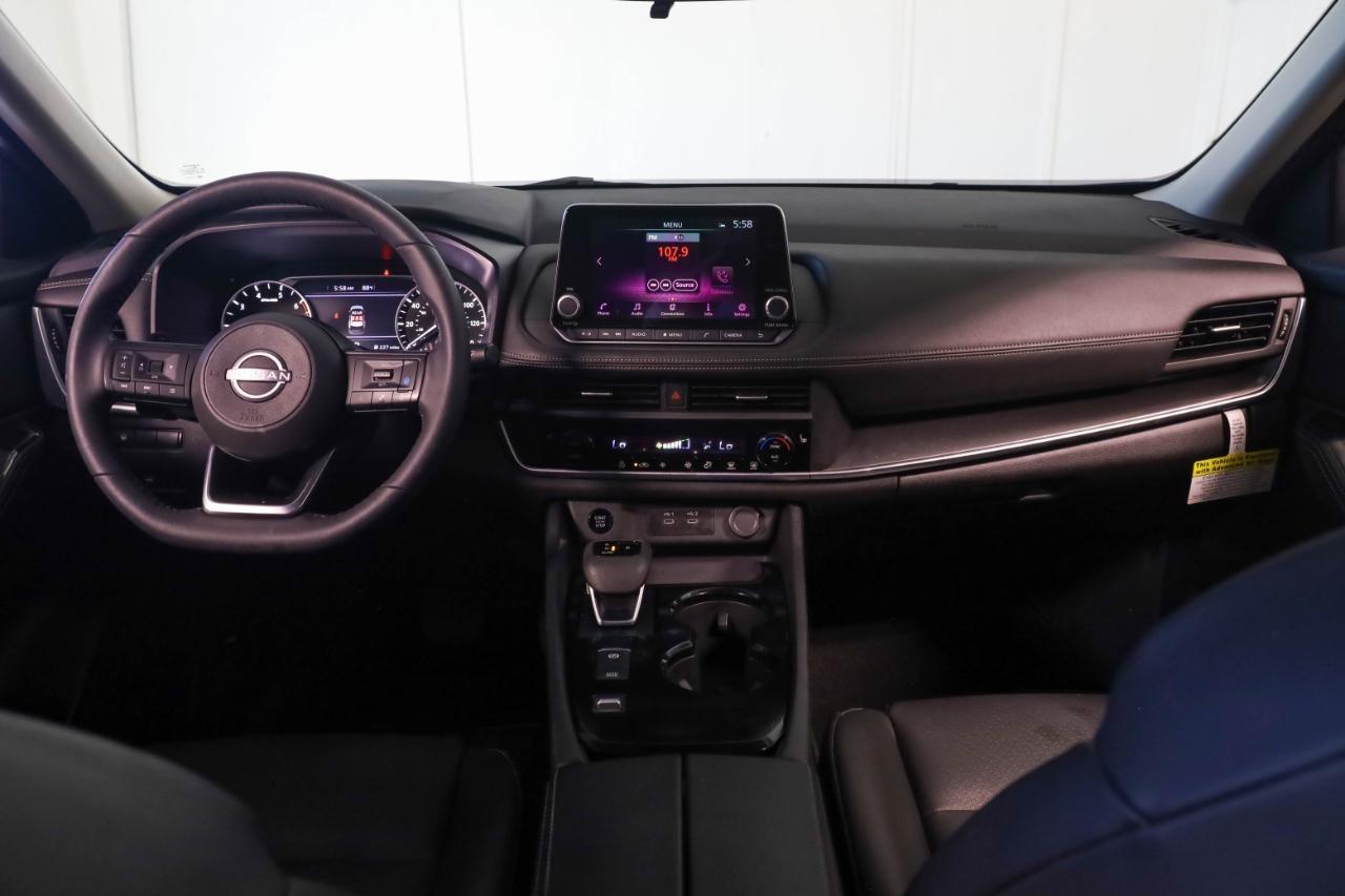 Nissan Rogue FWD SV 2024