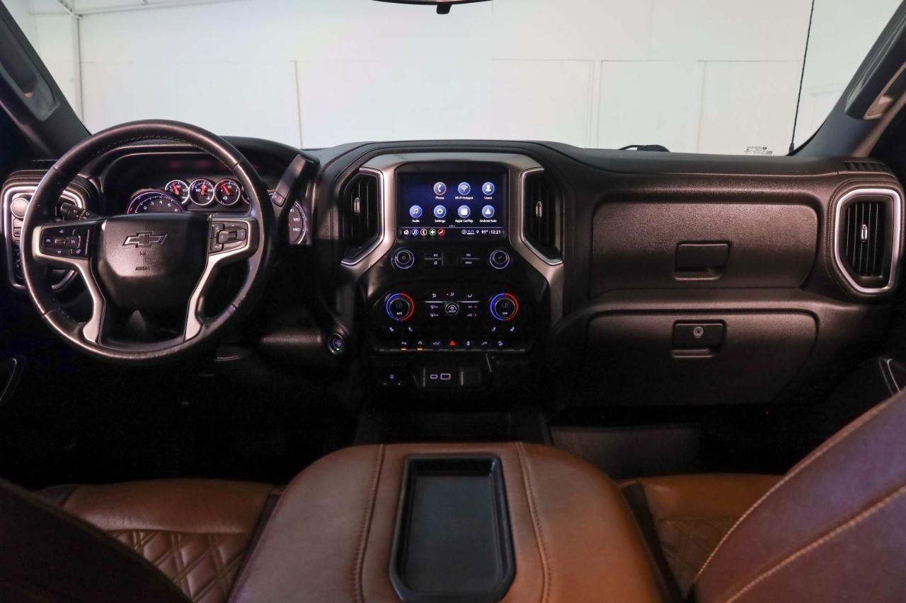 Chevrolet Silverado 1500 4WD Crew Cab 147" RST 2021