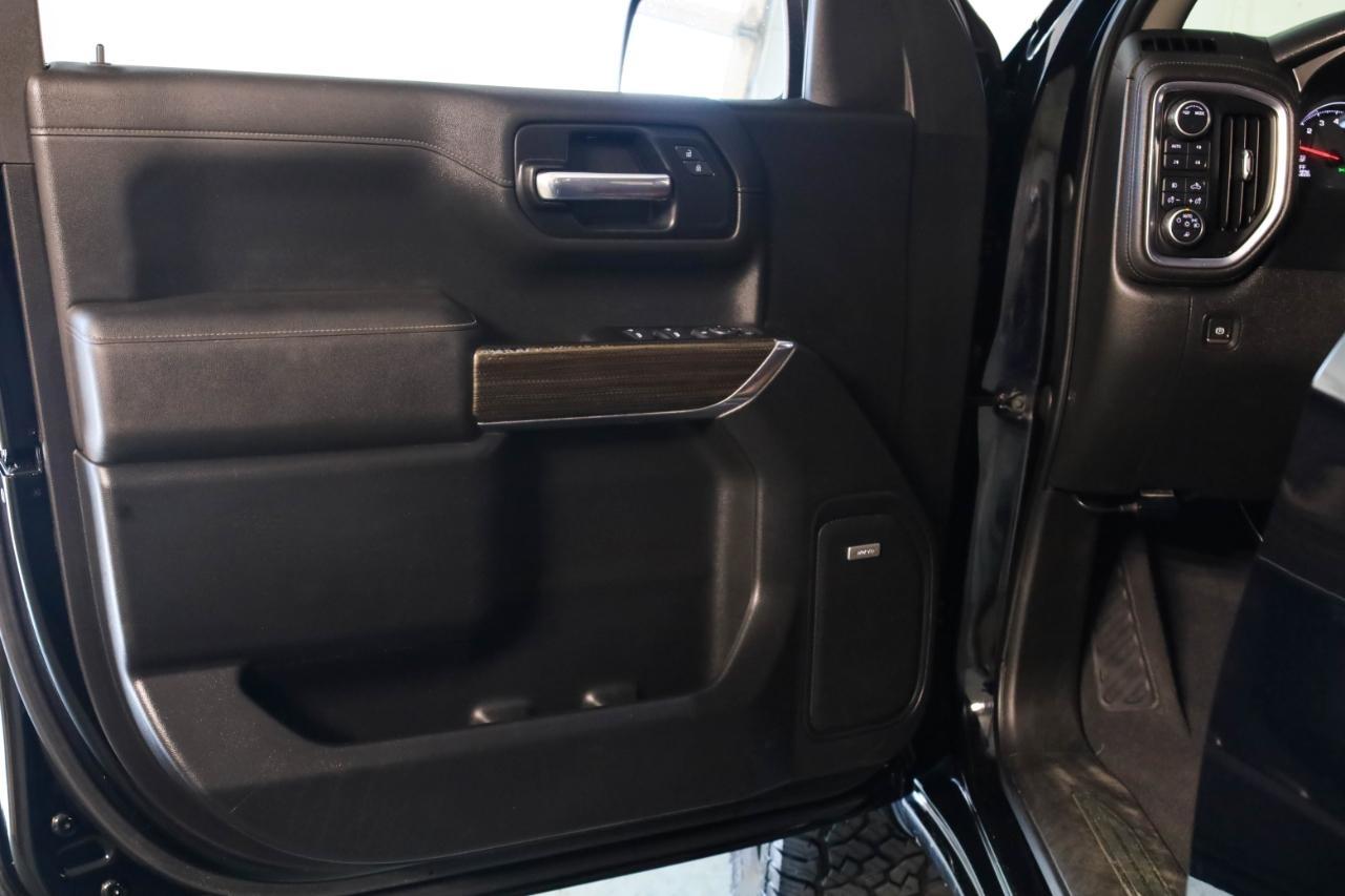 Chevrolet Silverado 1500 4WD Crew Cab 147" RST 2021