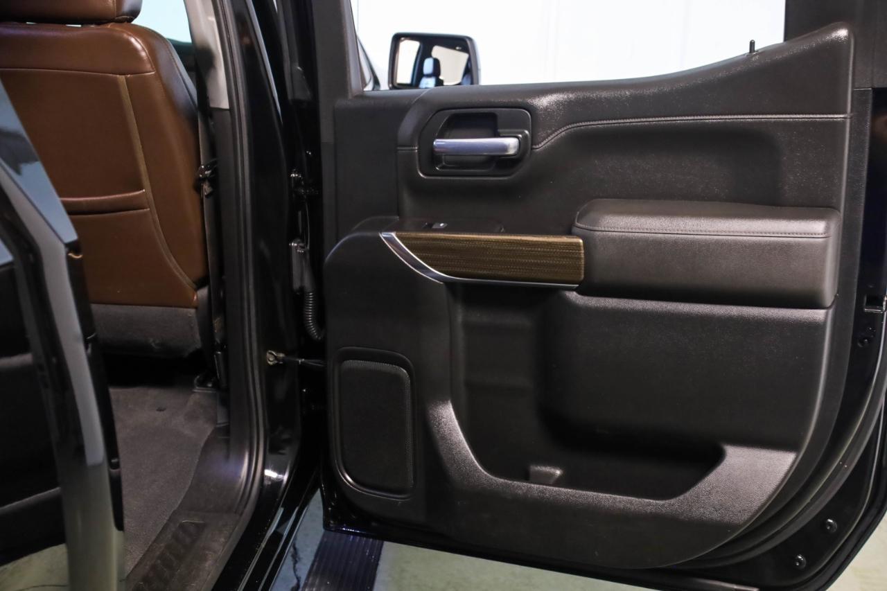 Chevrolet Silverado 1500 4WD Crew Cab 147" RST 2021