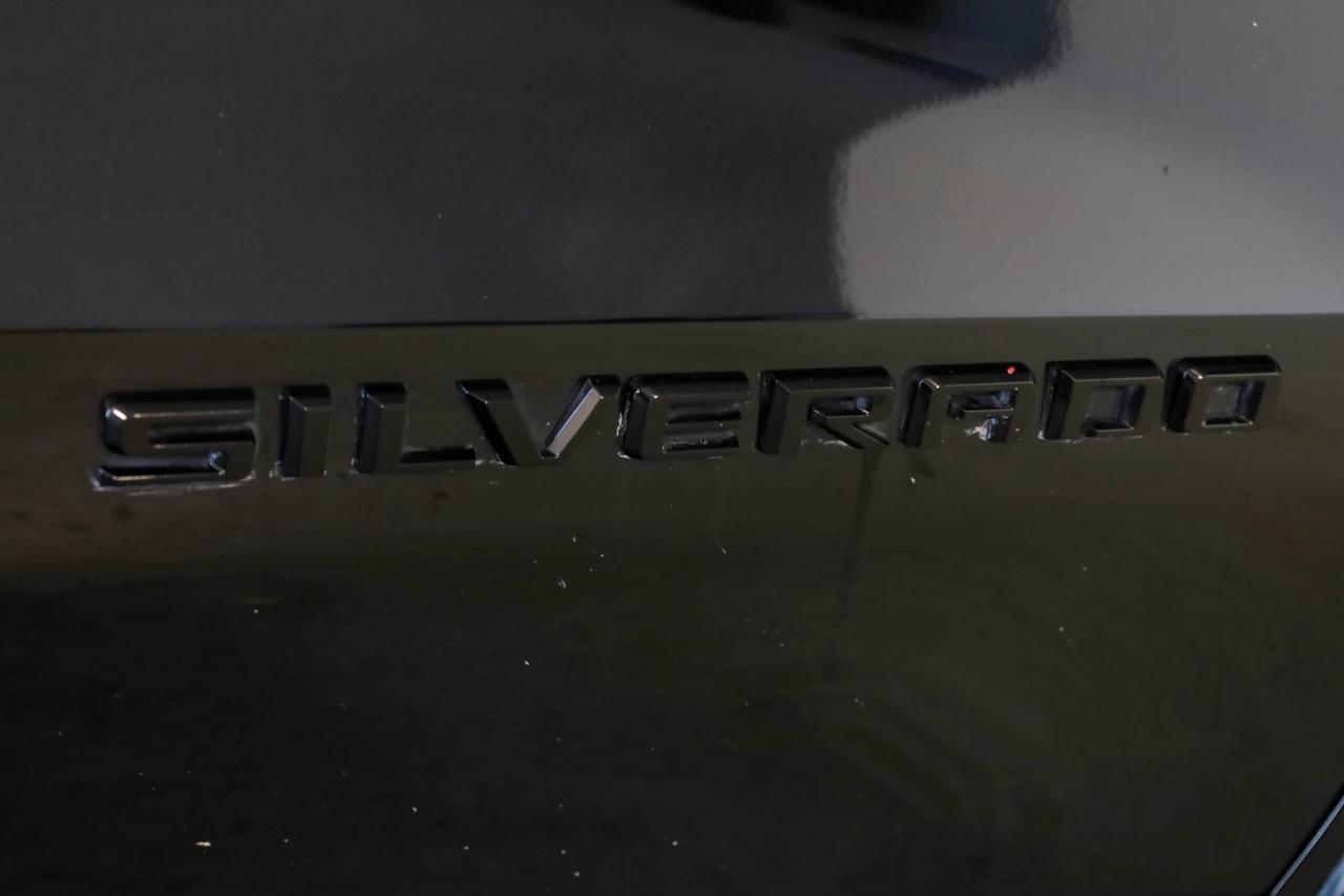 Chevrolet Silverado 1500 4WD Crew Cab 147" RST 2021