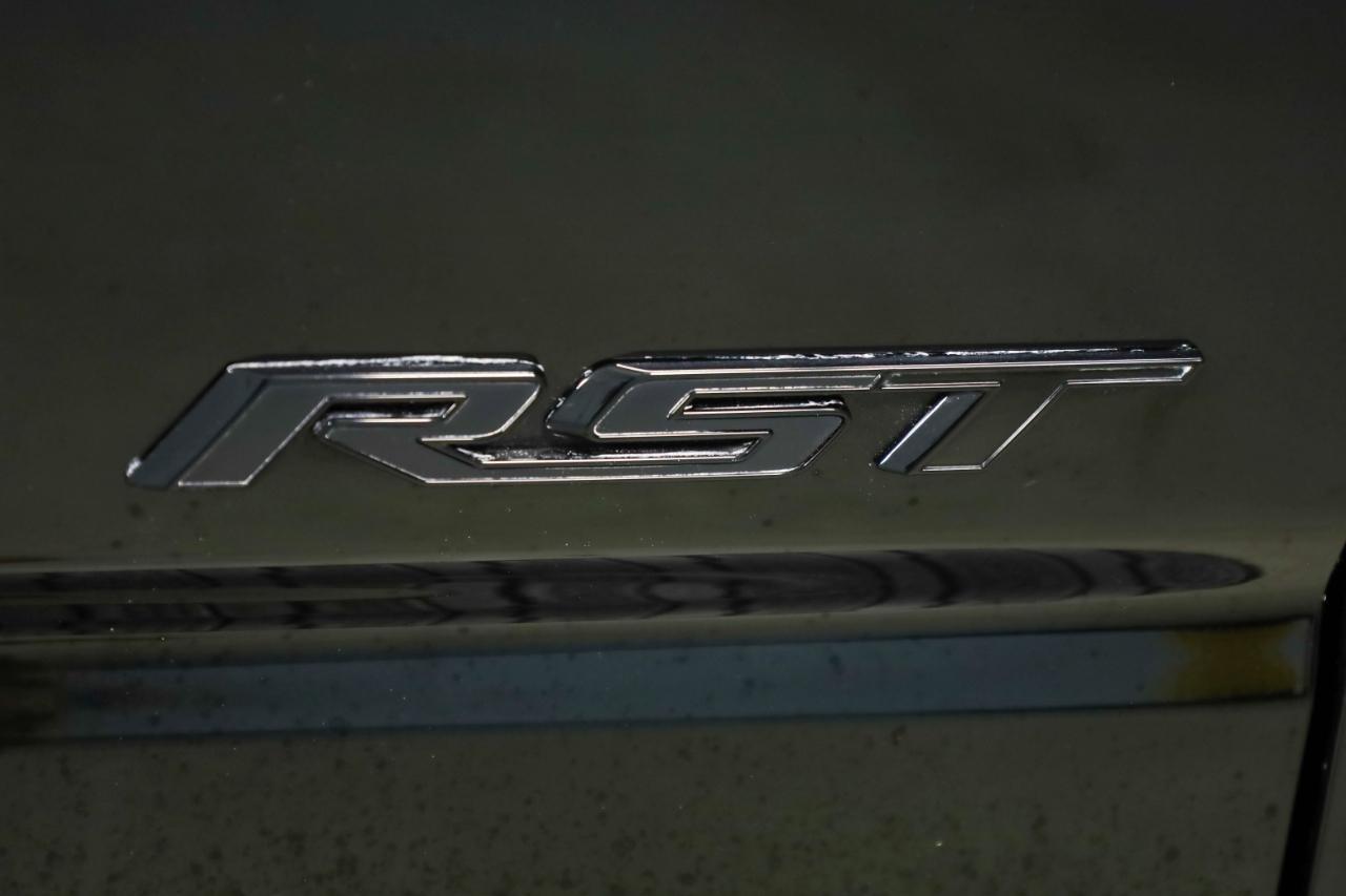 Chevrolet Silverado 1500 4WD Crew Cab 147" RST 2021