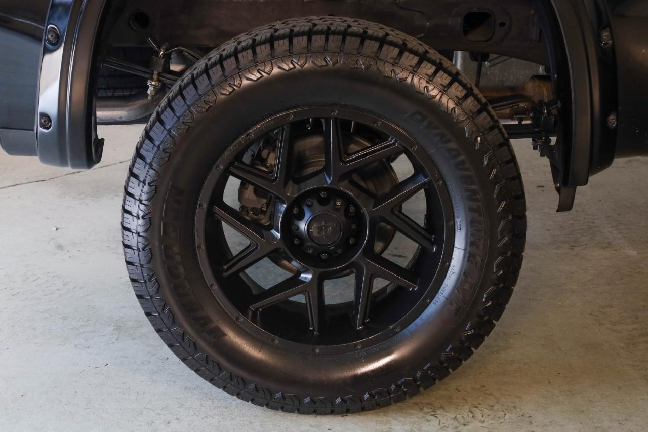 Chevrolet Silverado 1500 4WD Crew Cab 147" RST 2021