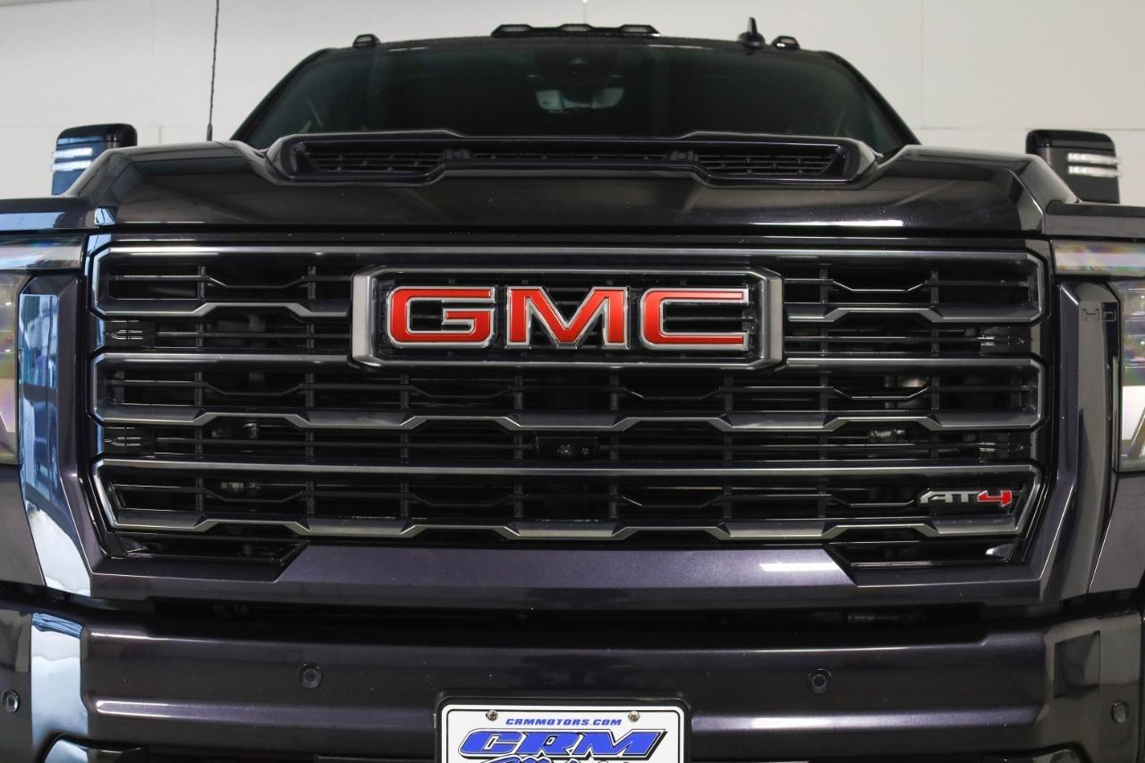 GMC Sierra 2500HD 4WD Crew Cab 159" AT4 2024