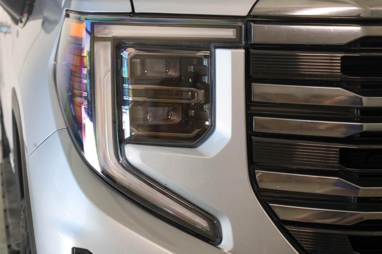 GMC Sierra 1500 4WD Crew Cab 147" AT4 2023